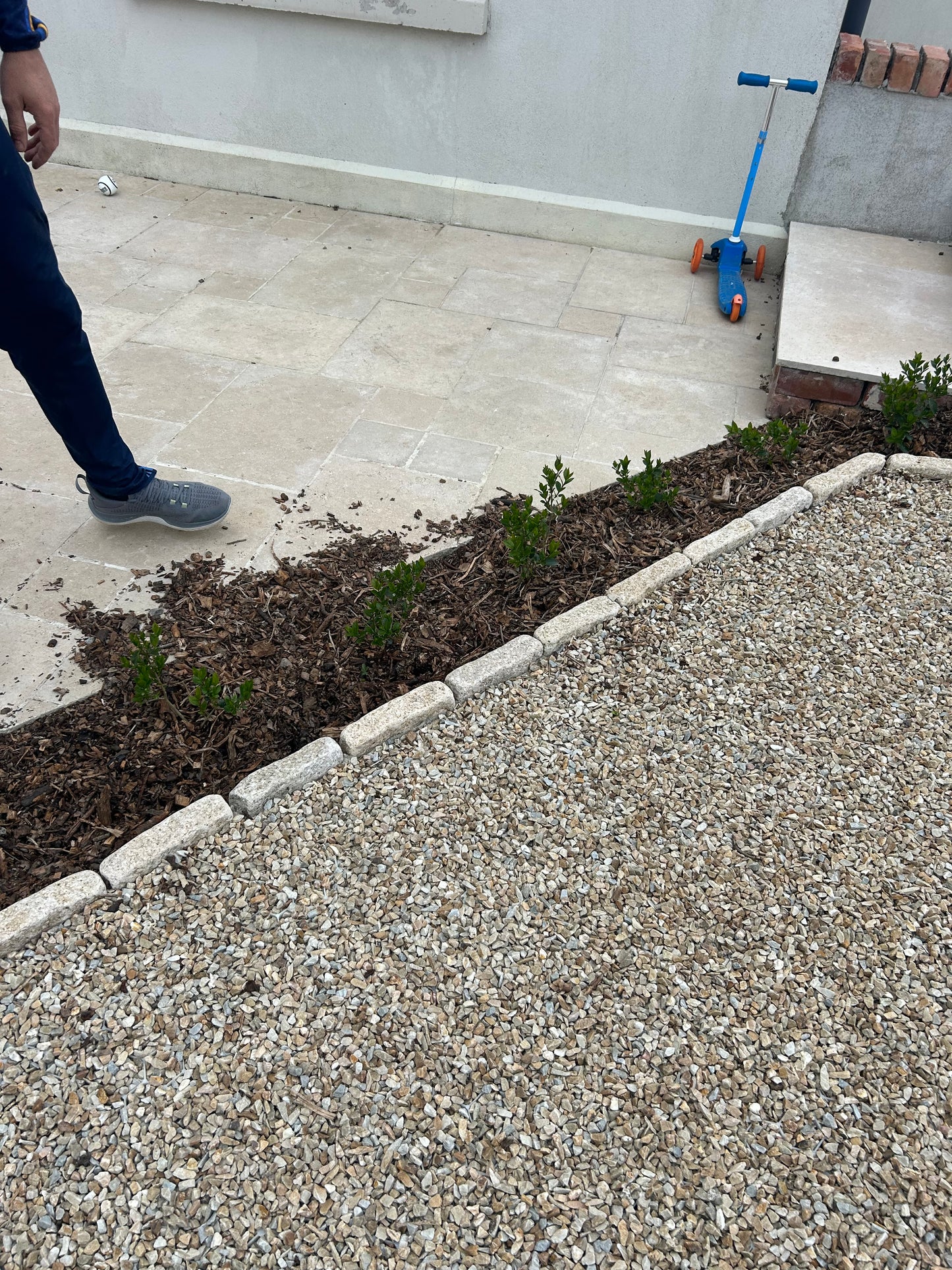 Wicklow Golden Round Edge Cobblestone 200mm x 100mm x 50mm x 5m2 Bulk Bag