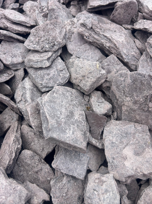 Achill Red Plum Slate Flowerbed Mulch / 10m2 / Bulk bag / Free Delivery in Ireland