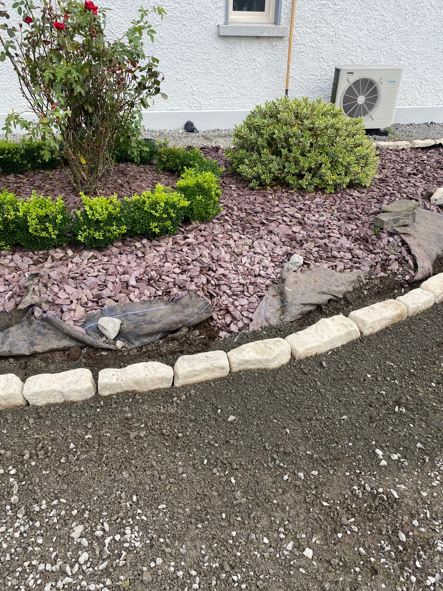 Achill Red Plum Slate Flowerbed Mulch / 10m2 / Bulk bag / Free Delivery in Ireland