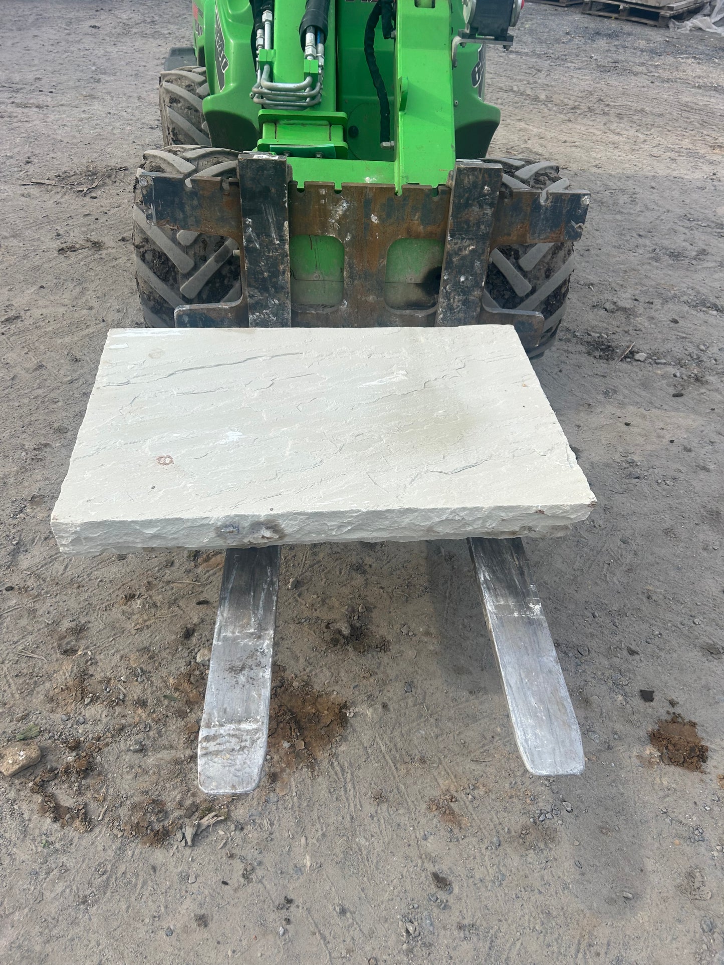 Tipperary Cream Sandstone Wall Capping 450mm Wide x 60mm x 5m on pallet/ Chiseled Edge / Free Delivery in Ireland