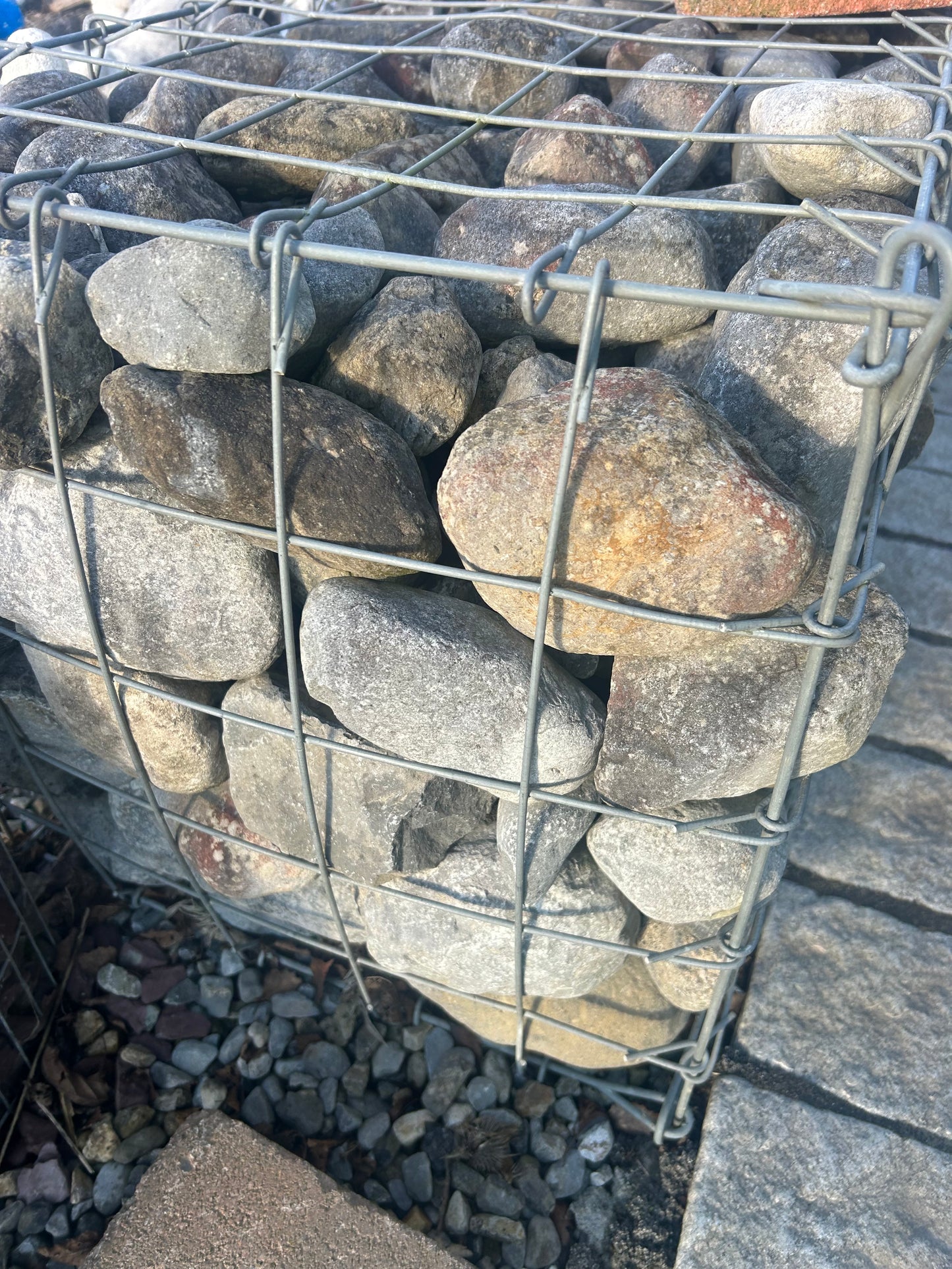 West Cork Duck Courtyard Round Grey Limestone Cobblestone Packed in a Bulk Bag with Approx. 10m2 / Free Delivery in Ireland