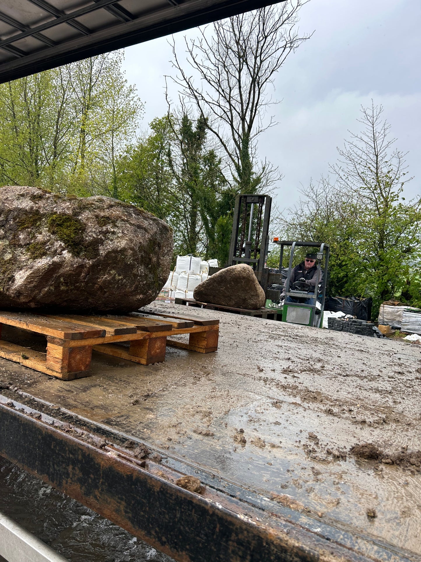 Glacial Granite Landscape Boulders 20 Tonne Load / Free Delivery in Ireland!