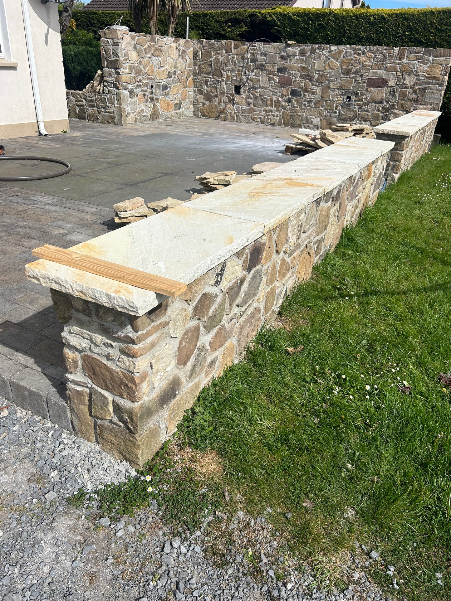 Tipperary Sandstone Wall Capping 350mm x 10 Lm on pallet / free delivery in Ireland