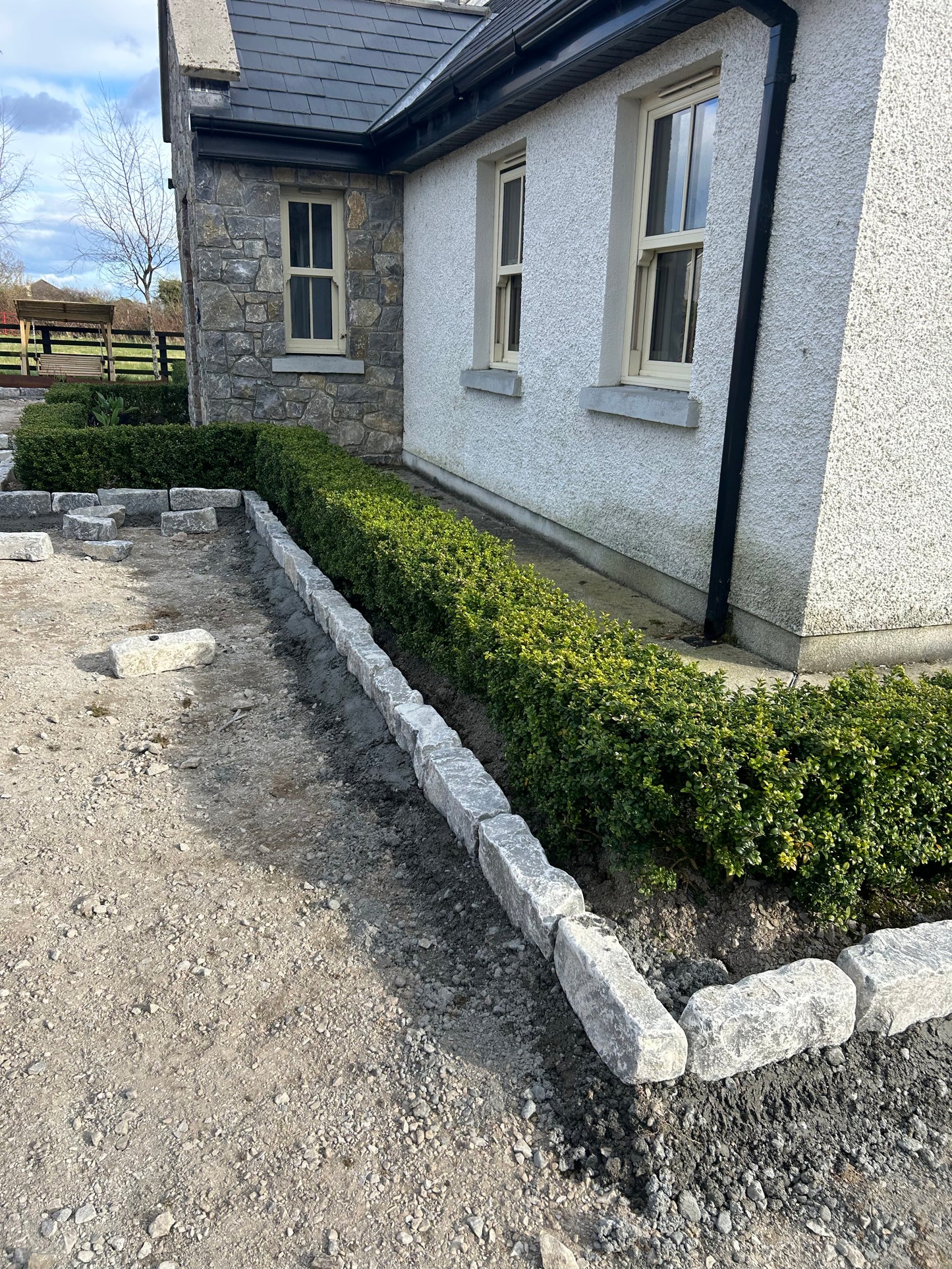 Old Salvage Reclaimed Galway Limestone Building Stone x 30 bulk bag / full artic load deal / free delivery Ireland 35% off !!!