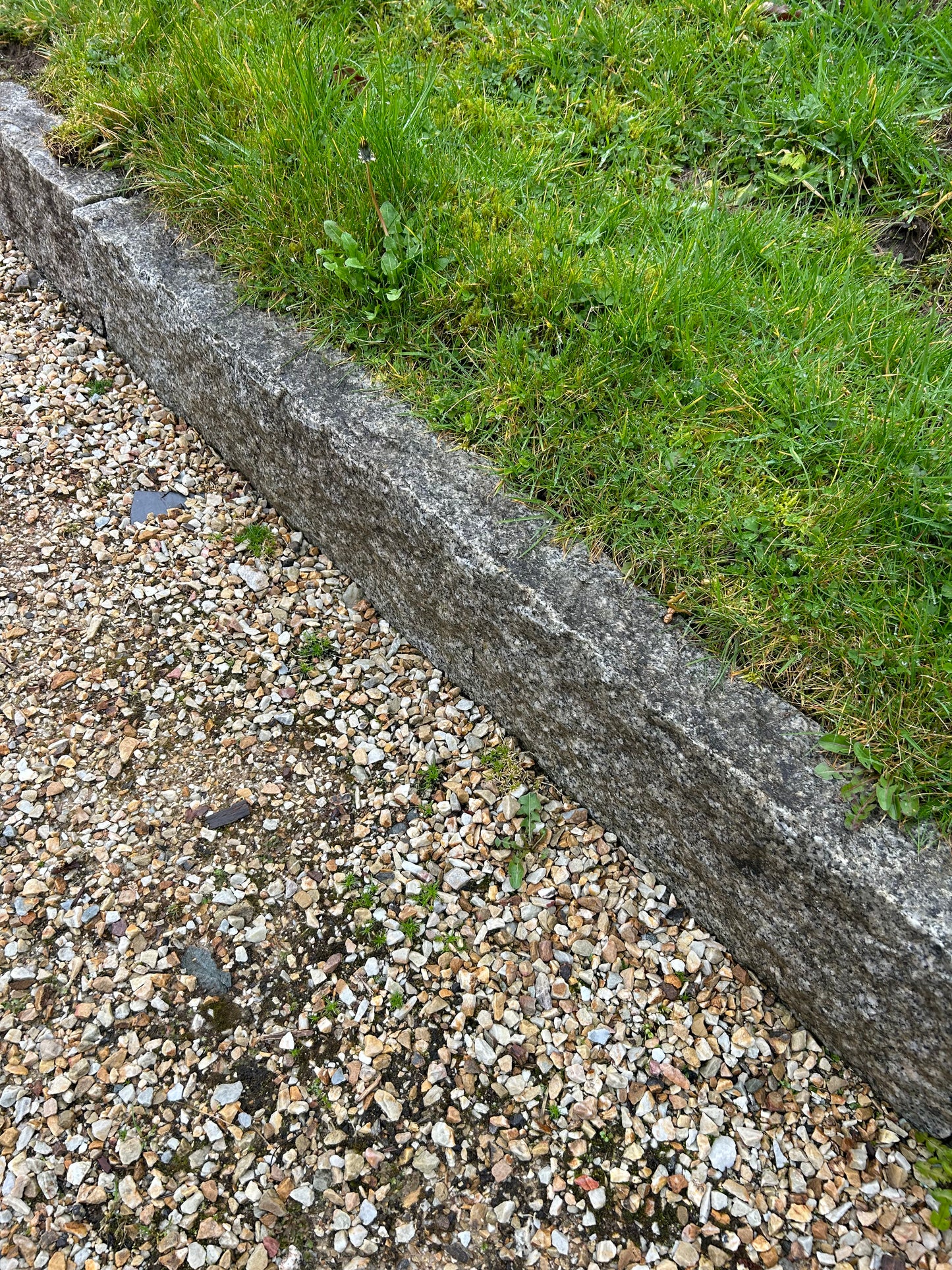 Merrion Grey Rustic, Chiseled Finish 6” H x 3”+ x 36 L Driveway Kerbs x 10 LM on pallet / Free Delivery in Ireland