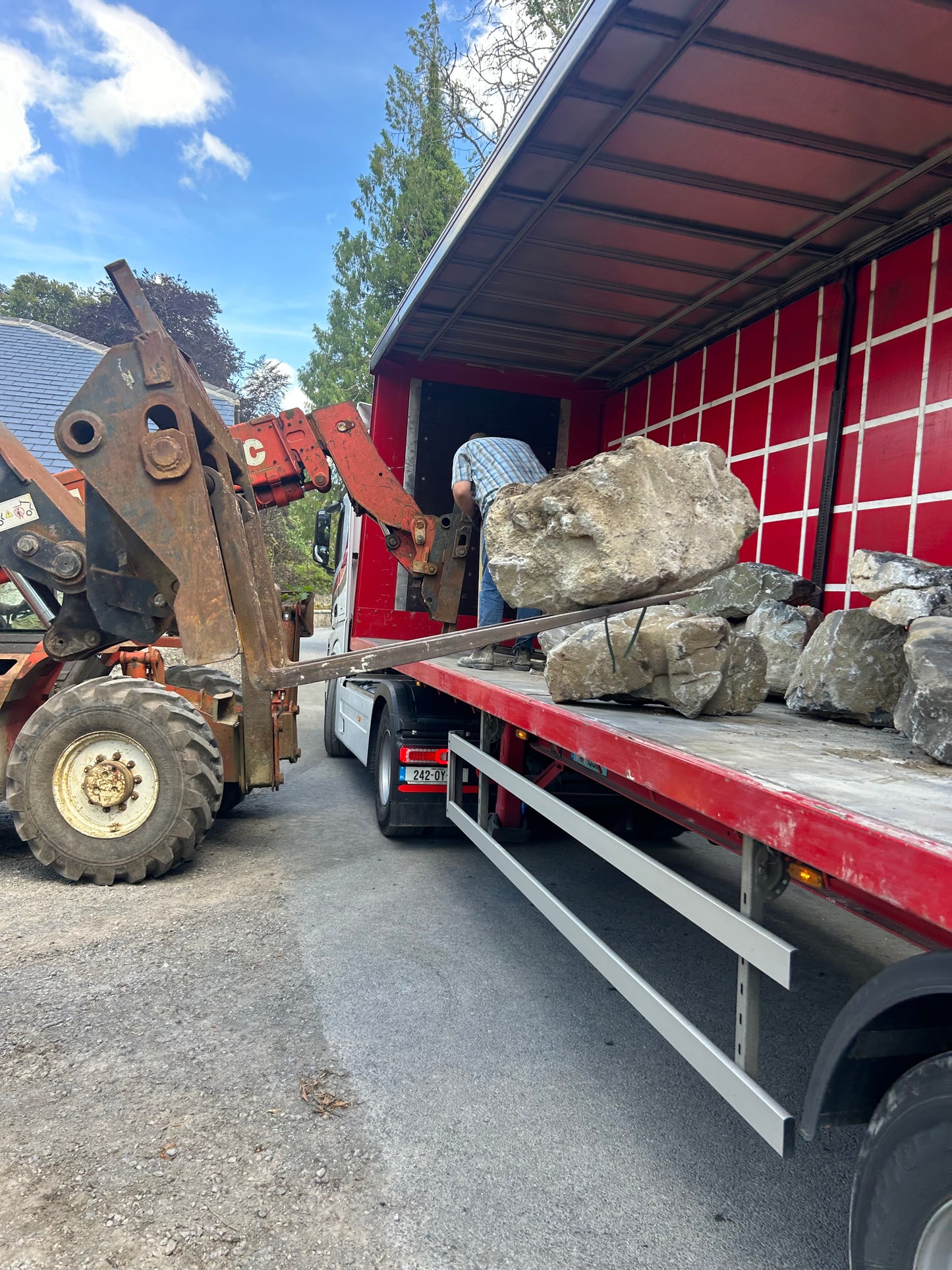 Wild Atlantic Way Karst Limestone Boulders 26 Tonne Load