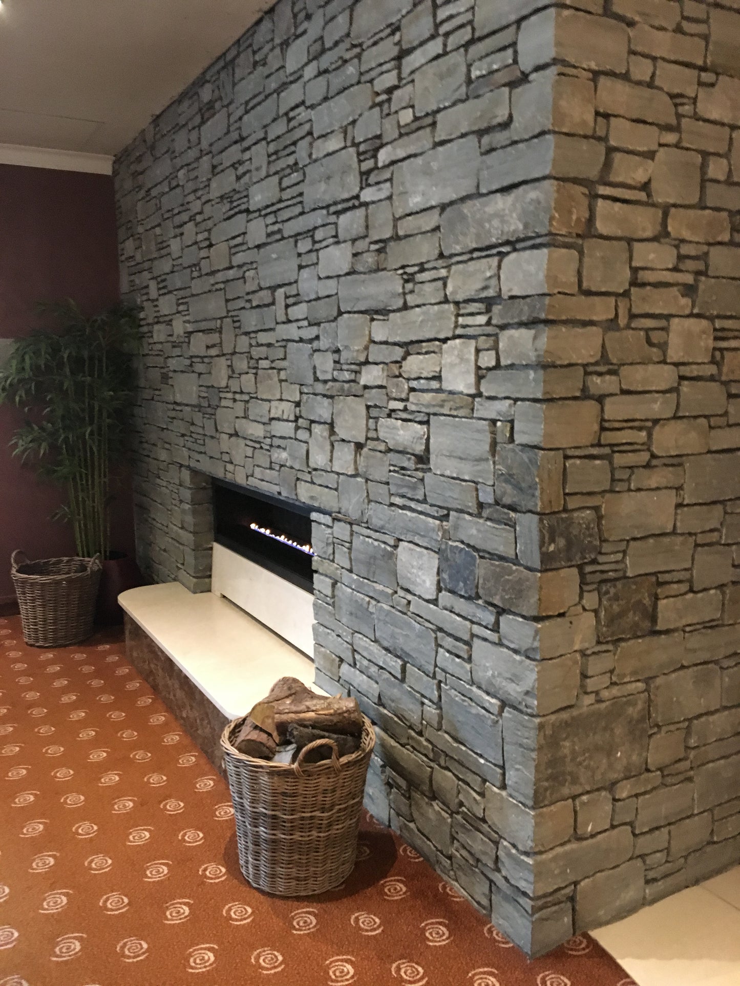 An Autumn Offer ! West Clare Grey Limestone Building Stone x 30 bulk bag / Artic load / free delivery Ireland/ 35% off !!