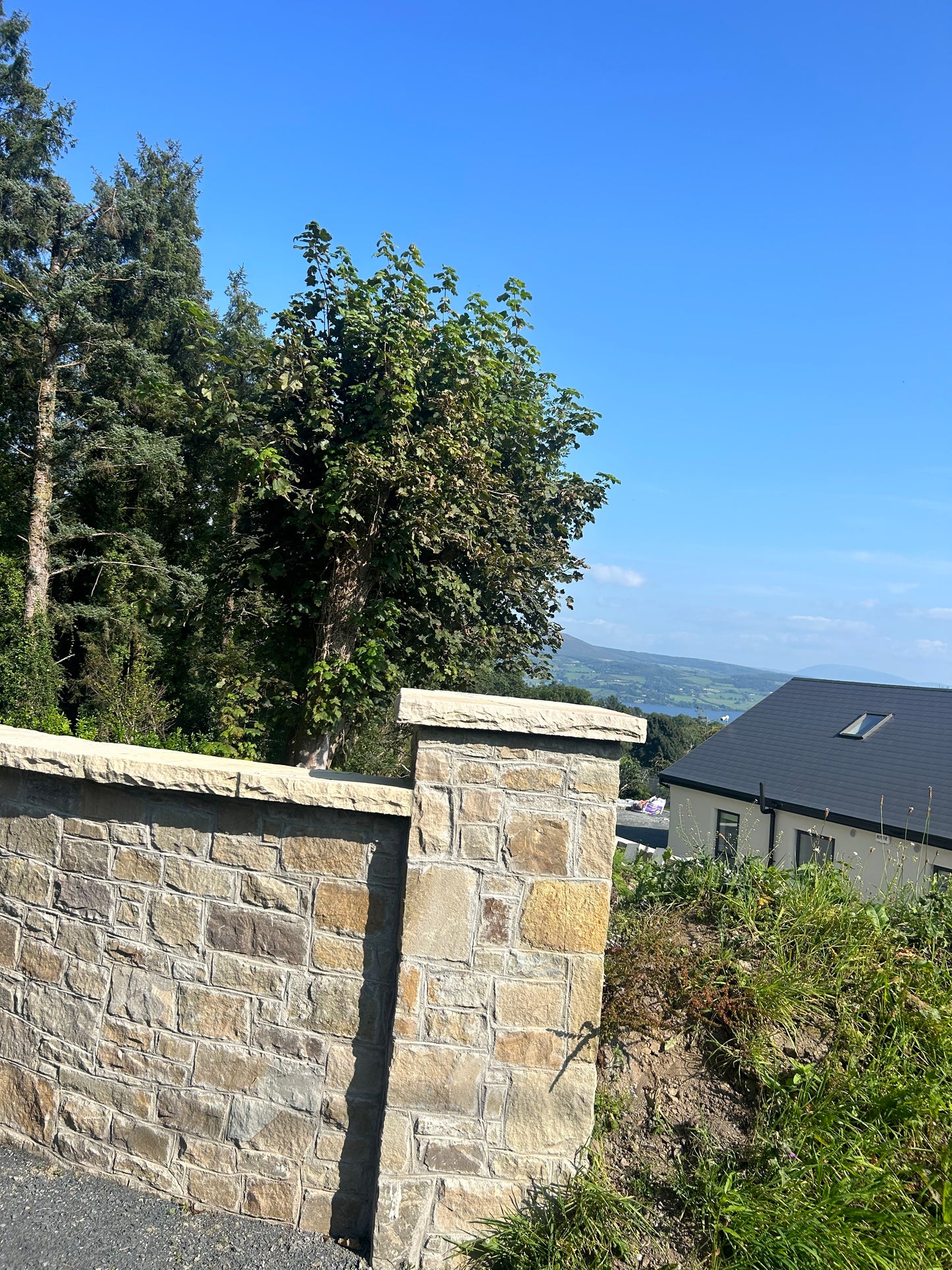 Tipperary Sandstone Building Stone Bulk Bag / Free Delivery in Ireland