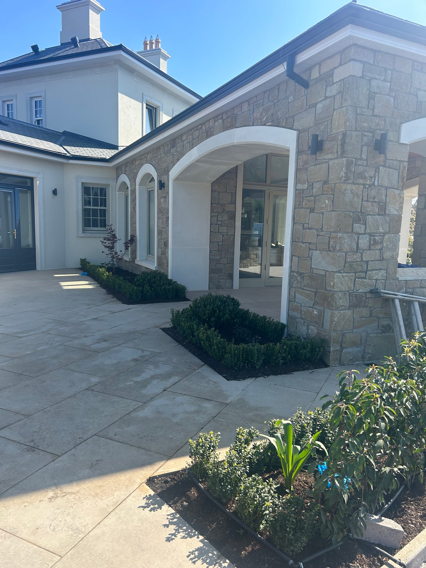 Tipperary Sandstone Building Stone Bulk Bag