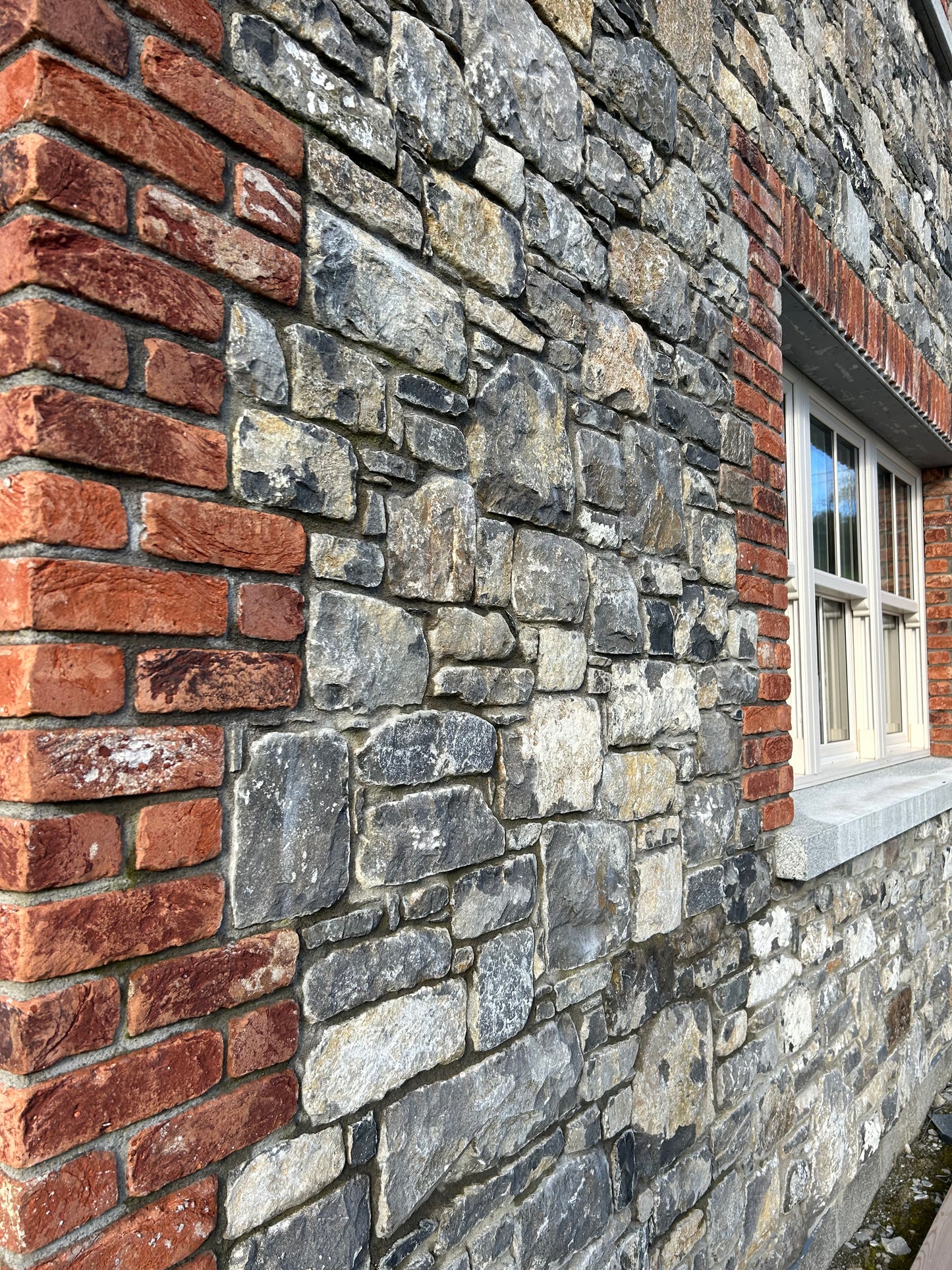 An Autumn Offer ! Order 30 bulk bags of Galway Guillotened Limestone Building Stone ( Full Artic Load ) Free Delivery in Ireland 35% off while stocks last !!!