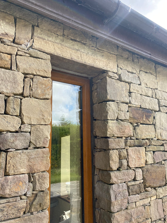 Wicklow Brown Sandstone Building Stone / Bulk Bag / Free delivery nationwide!