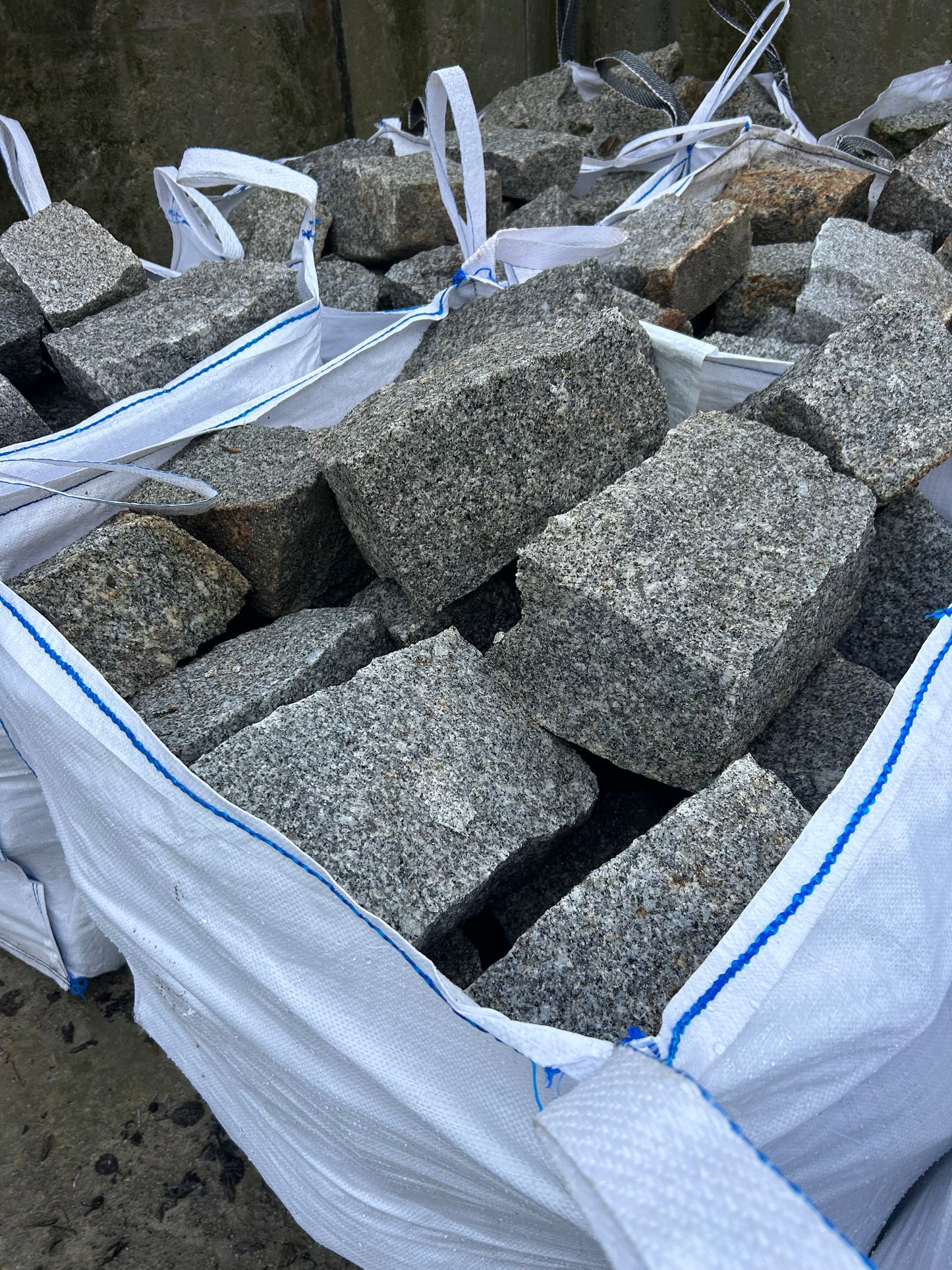 Connemara Silver Grey Granite Building Stone / Bulk Bag / Free Delivery in Ireland