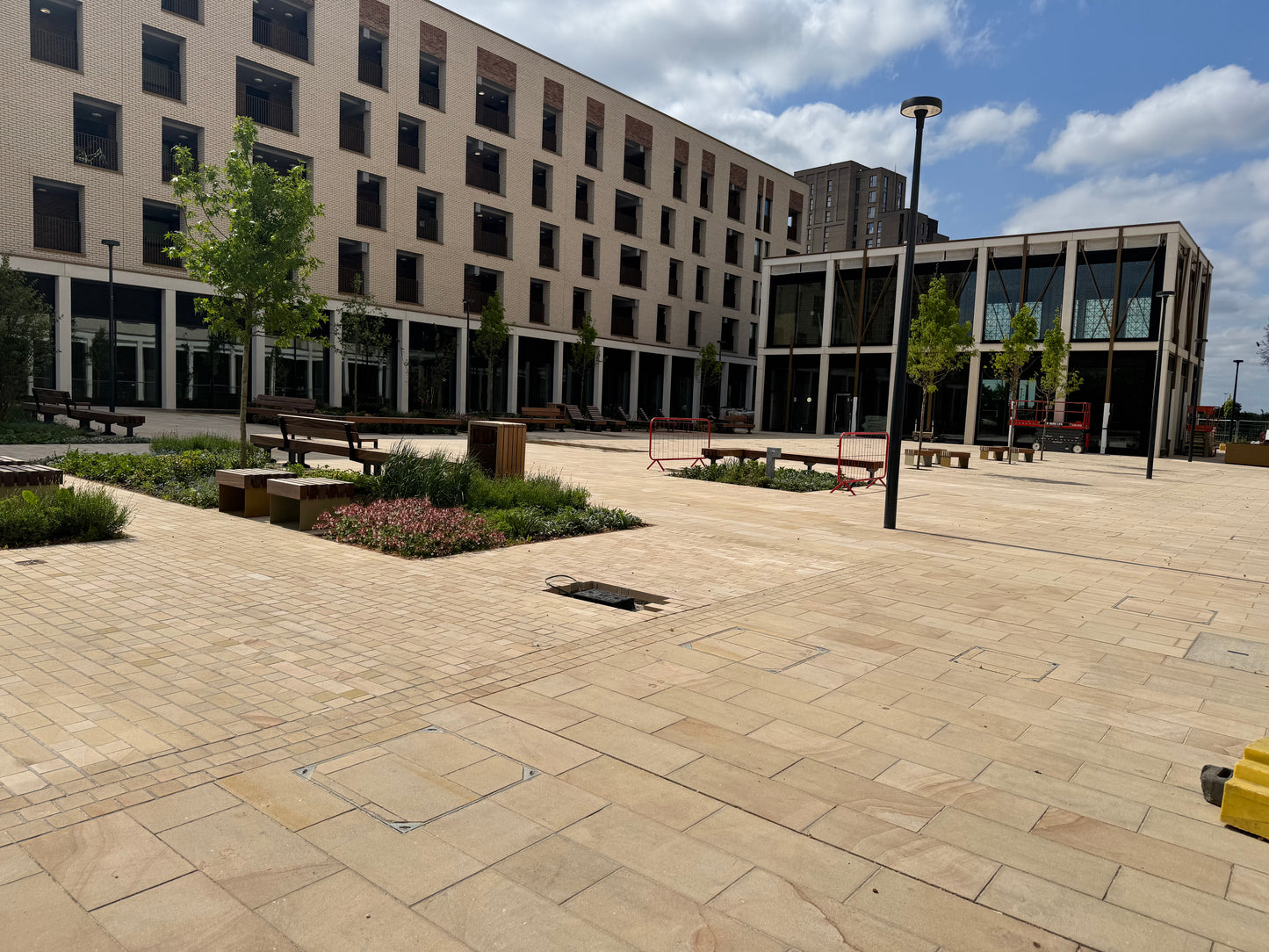 York Brown 2” depth Sandstone Flagstones 30cm x Random Lengths x 200m2 Full load deal / Free delivery in Ireland