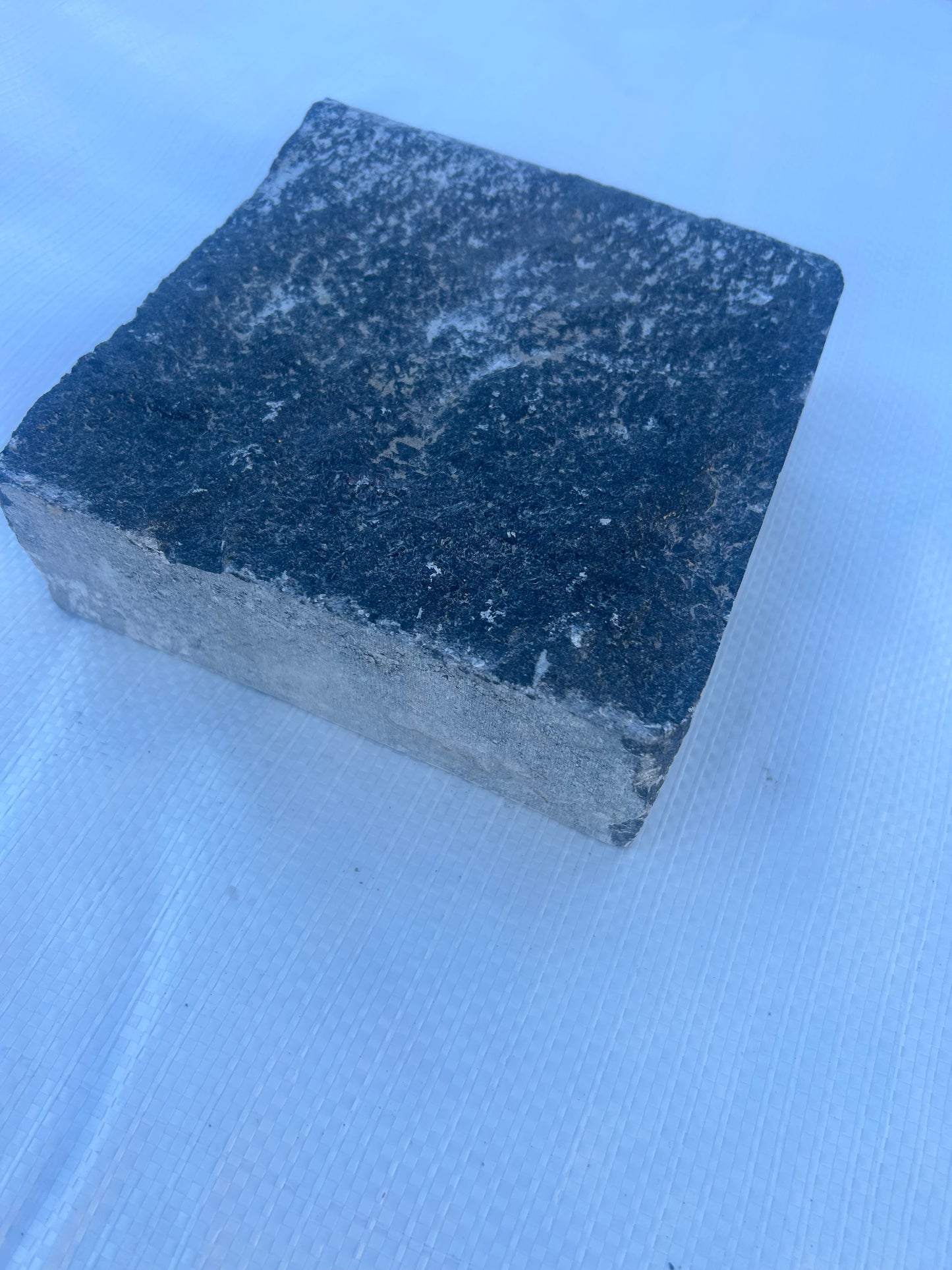 Kilkenny Blue Limestone ( non slip ) Cobblestone 6” x 6” / 5m2 on pallet / free delivery in Ireland