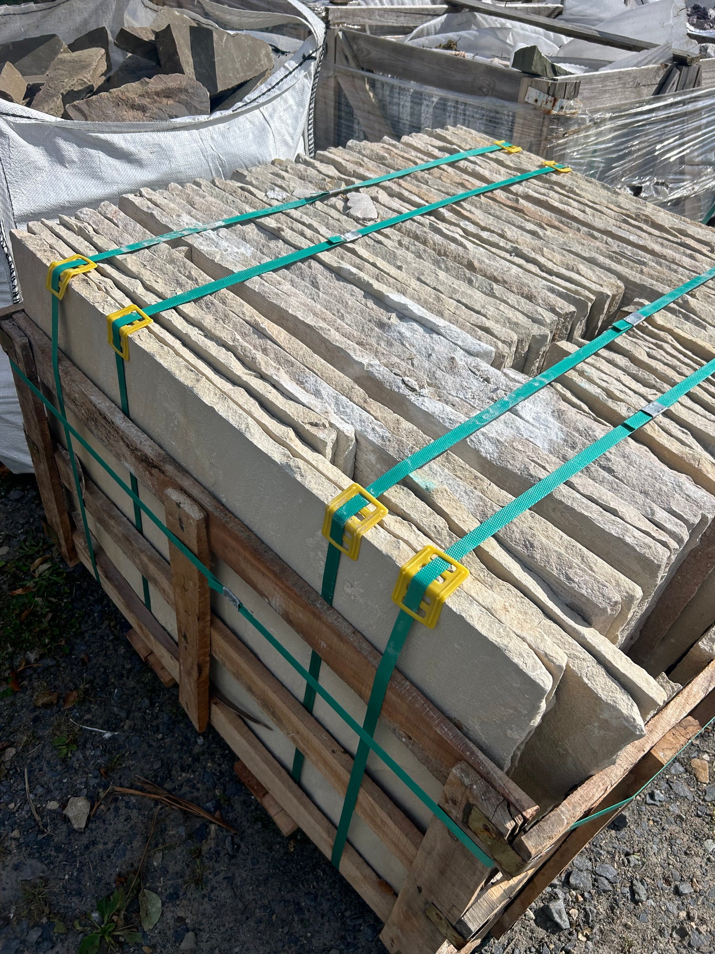 Tipperary Cream Sandstone Paving Stone / 20m2 mixed size crate / Free delivery in Ireland