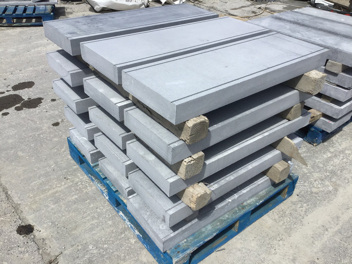 Kilkenny blue sanded limestone wall capping 180mm x 60mm x 10 linear meters on pallet / free delivery Ireland