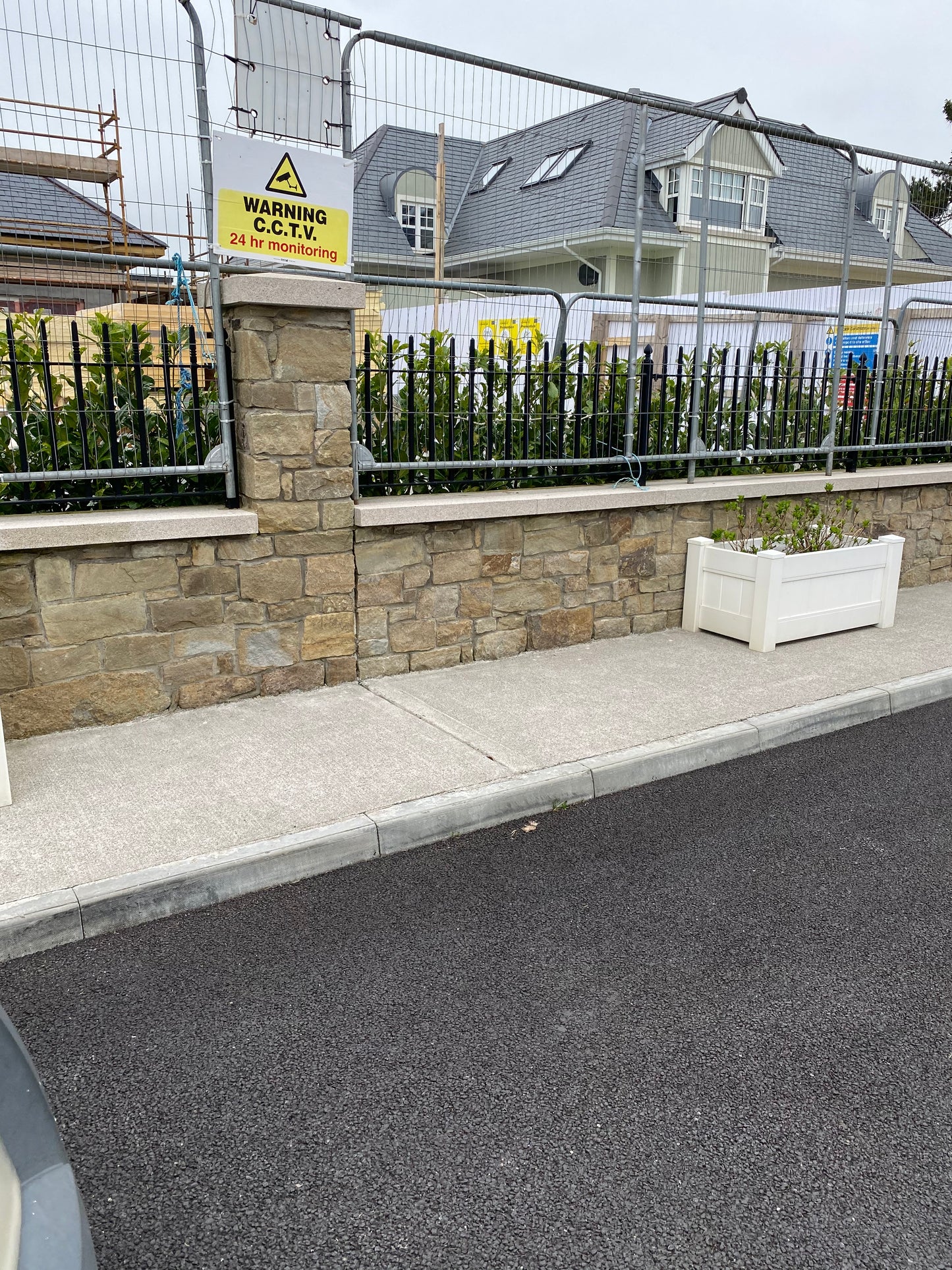 An Autumn Offer on Tipperary Sandstone 30 bulk bag Artic load free delivery 35%off ( Building Stone )