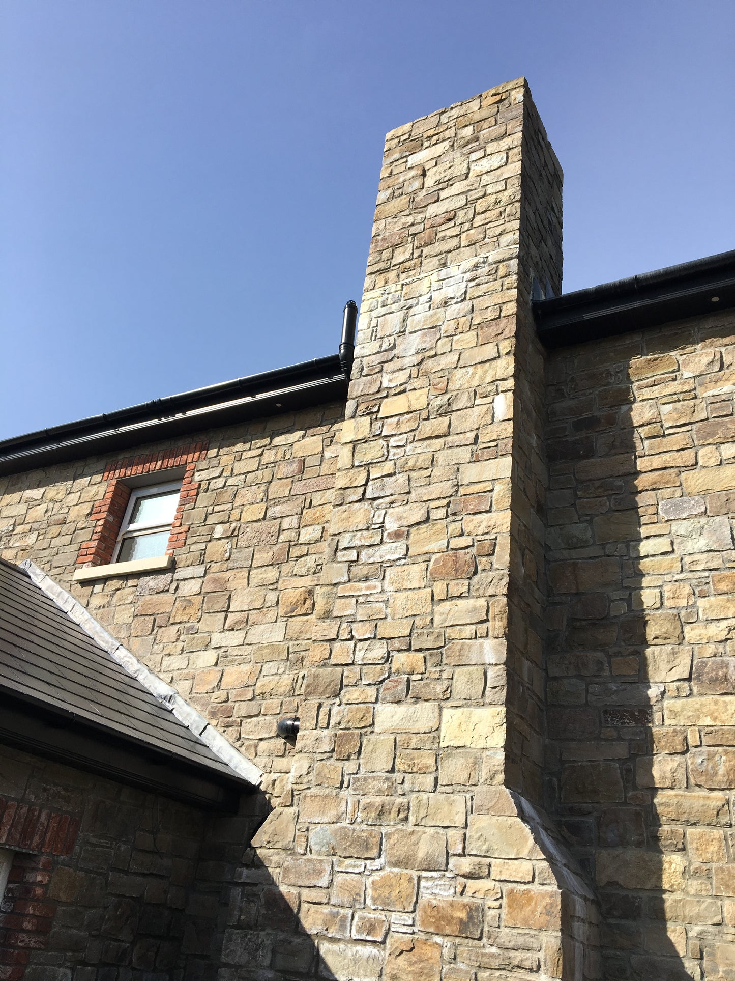 Wicklow Sandstone Building Stone x 30 bulk bag deal / Full artic load 35% off !