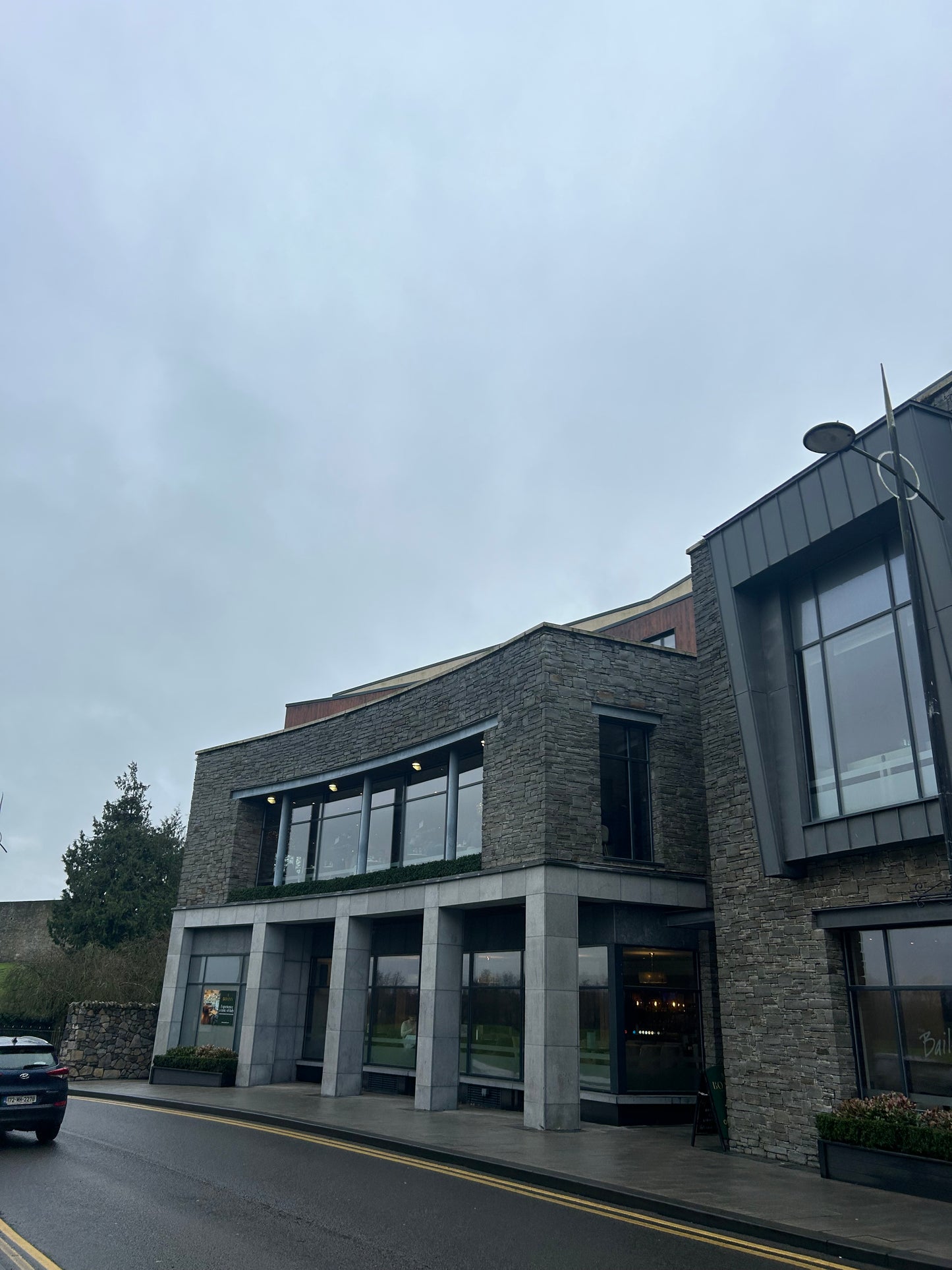 An Autumn Offer ! West Clare Grey Limestone Building Stone x 30 bulk bag / Artic load / free delivery Ireland/ 35% off !!