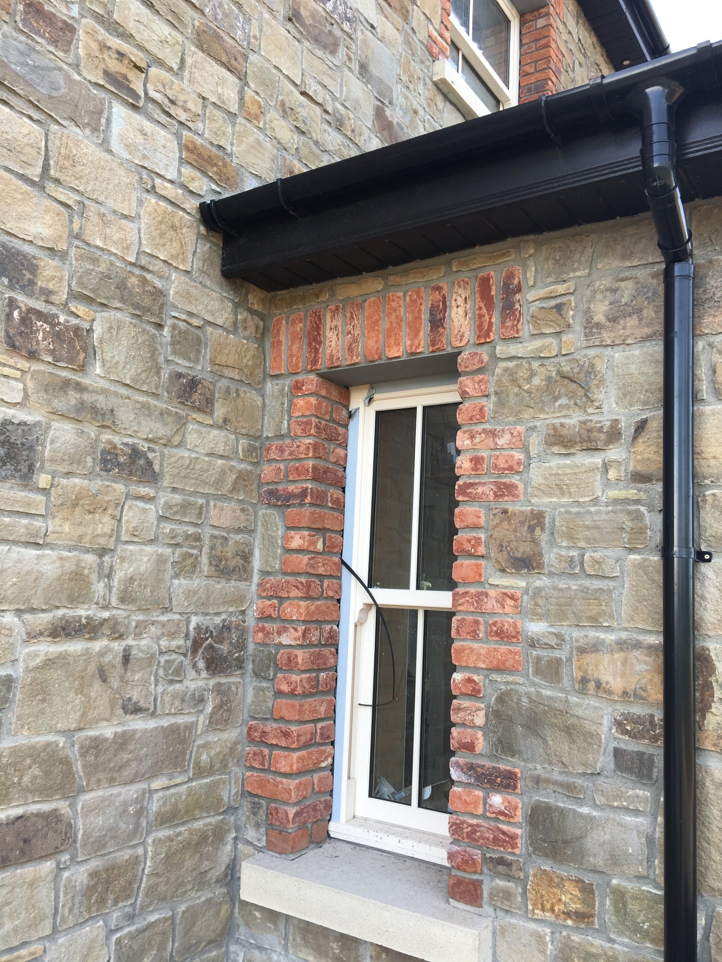 Wicklow Sandstone Building Stone x 30 bulk bag deal / Full artic load 35% off !