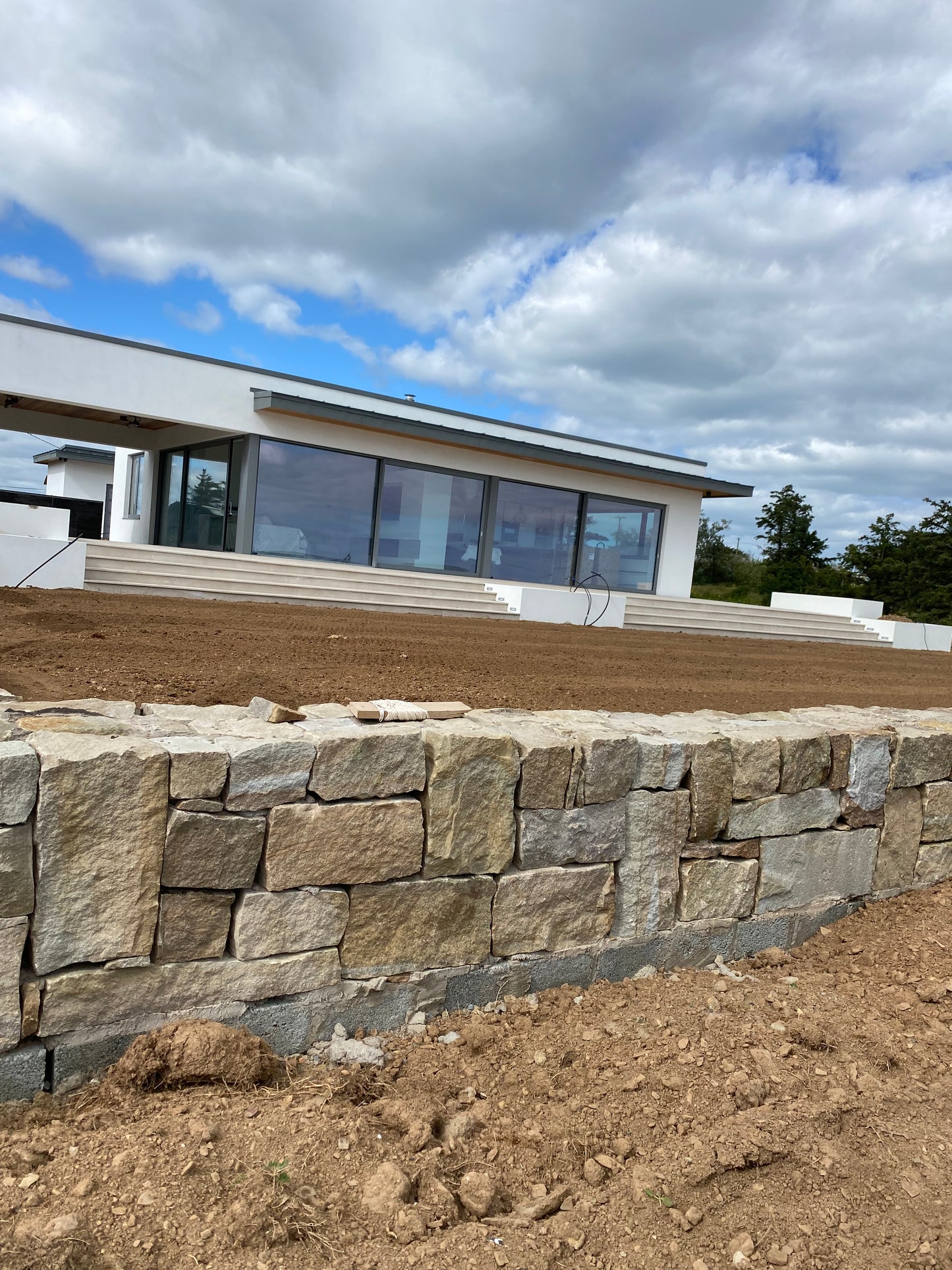 An Autumn Offer on Tipperary Sandstone 30 bulk bag Artic load free delivery 35%off ( Building Stone )