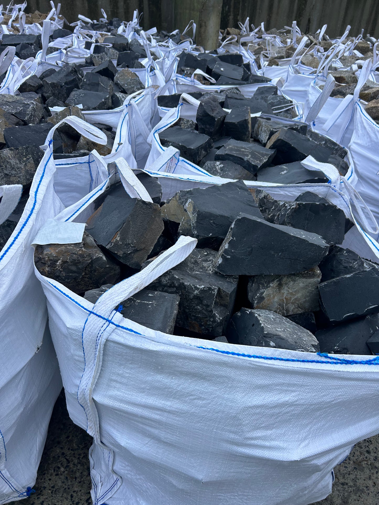 Saint James Gate Black Basalt Building Stone in Bulk Bag / Free Delivery in Ireland
