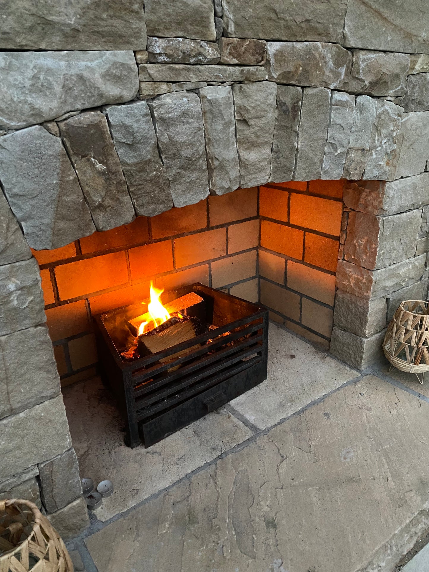 An Autumn Offer on Tipperary Sandstone 30 bulk bag Artic load free delivery 35%off ( Building Stone )