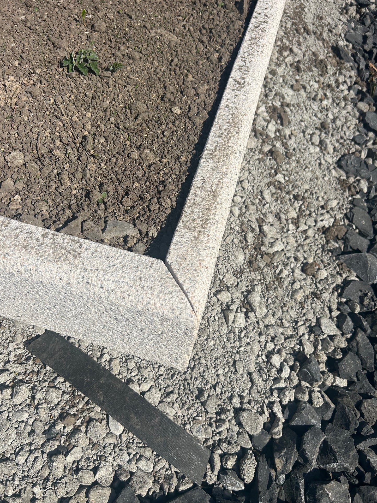 Dalkey Golden Granite Bullnose Driveway Kerbs 6” High x 2” x 39” x 10 linear meter pallet / free delivery Ireland