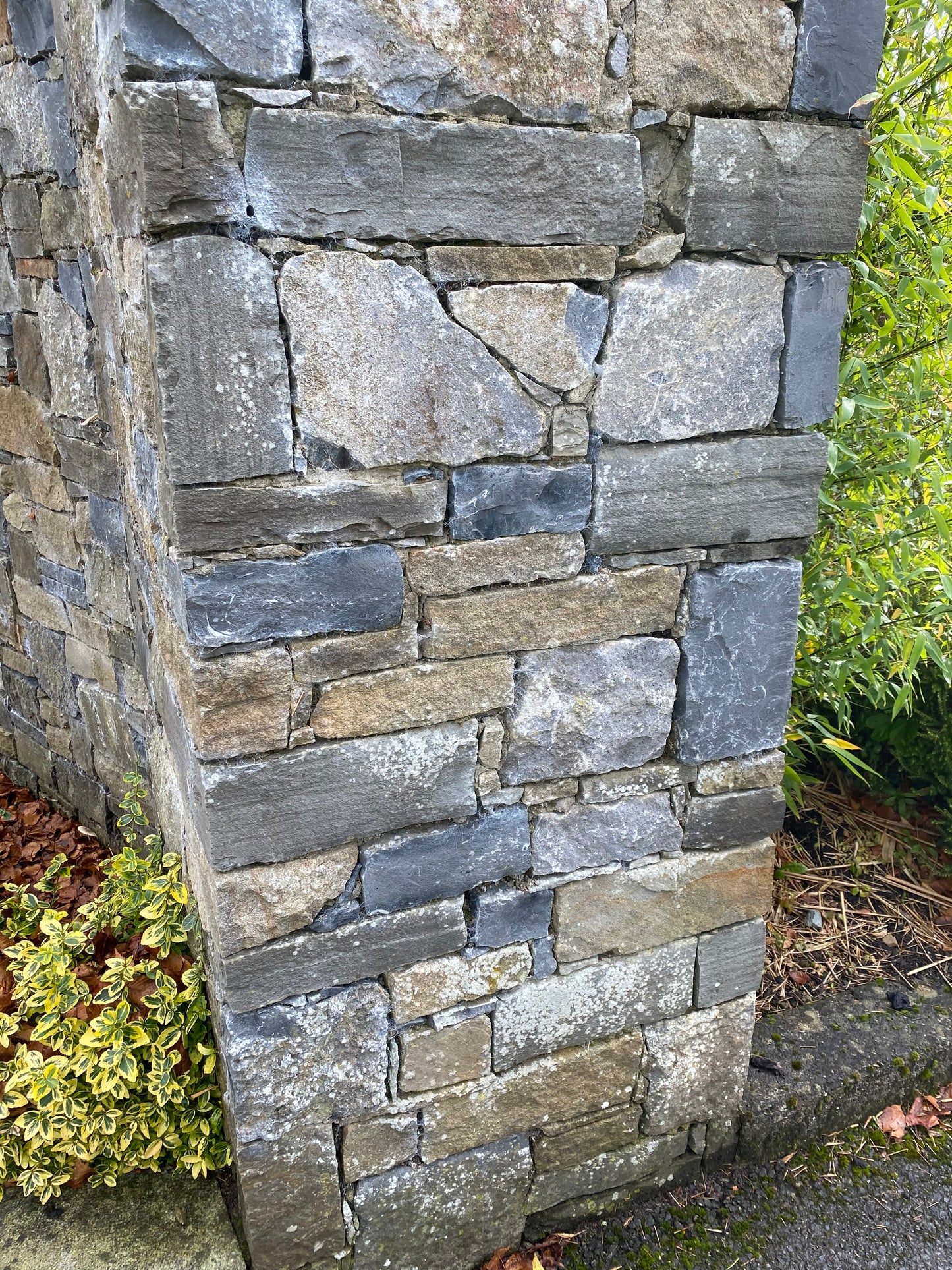 Wild Atlantic Way Irish Classic Building Stone Mix in Bulk Bags / Free Delivery in Ireland