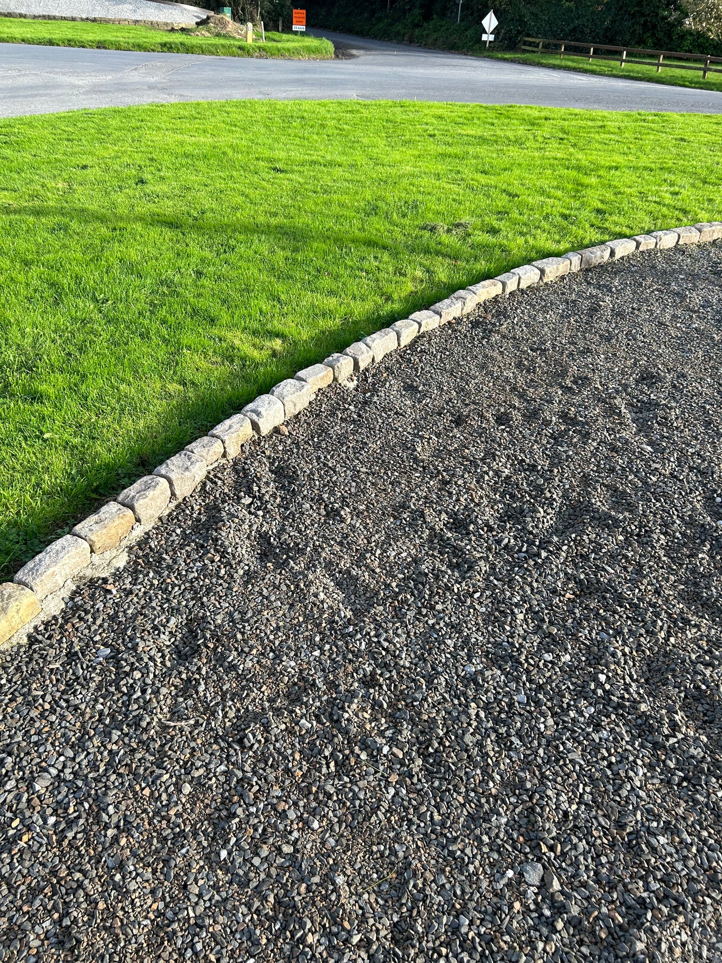 Old Salvage York Brown 4" Driveway Kerbs 30m Bulk Bag