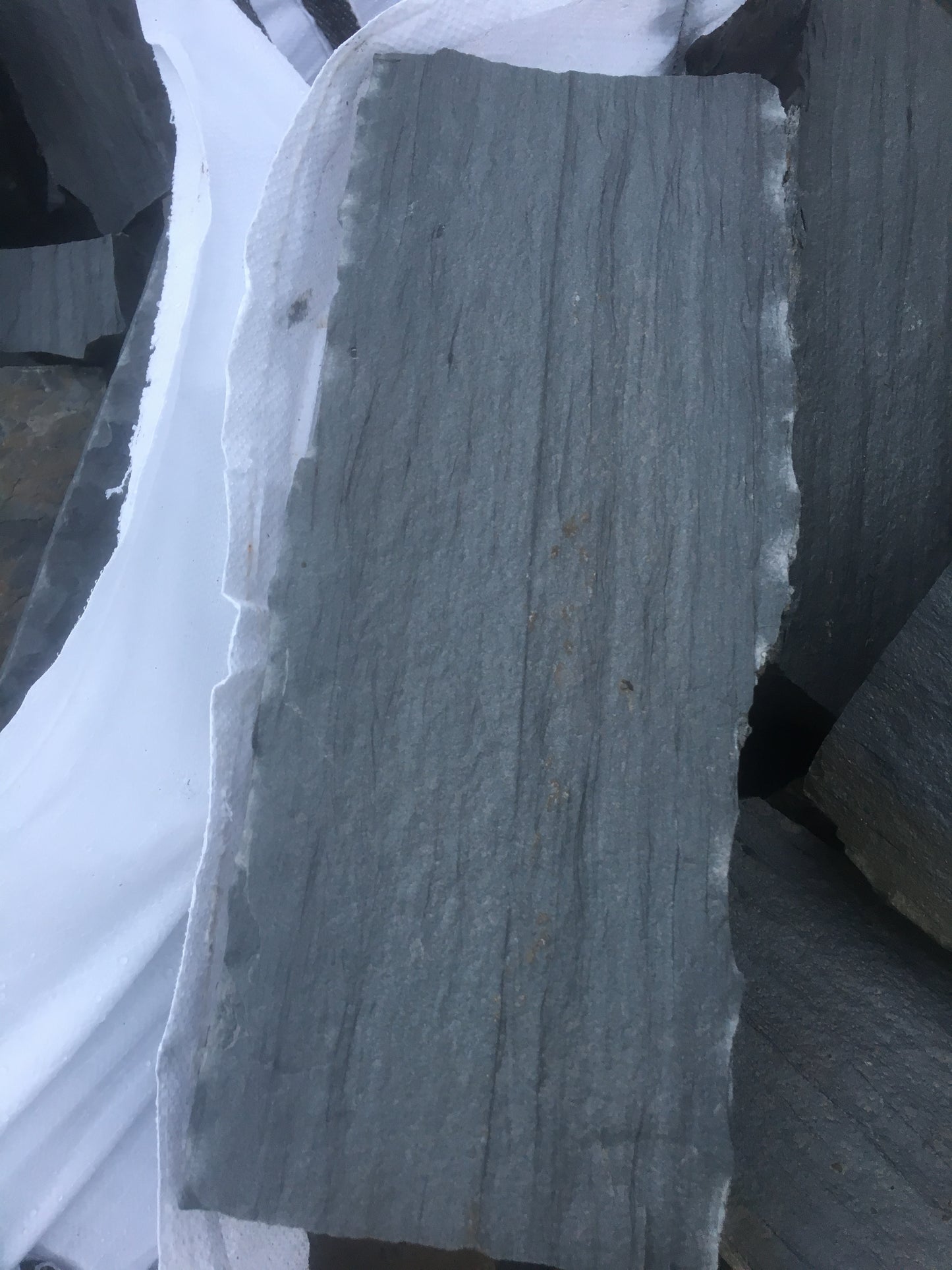 West Clare Limestone Building Stone Bulk Bag / Free Delivery in Ireland