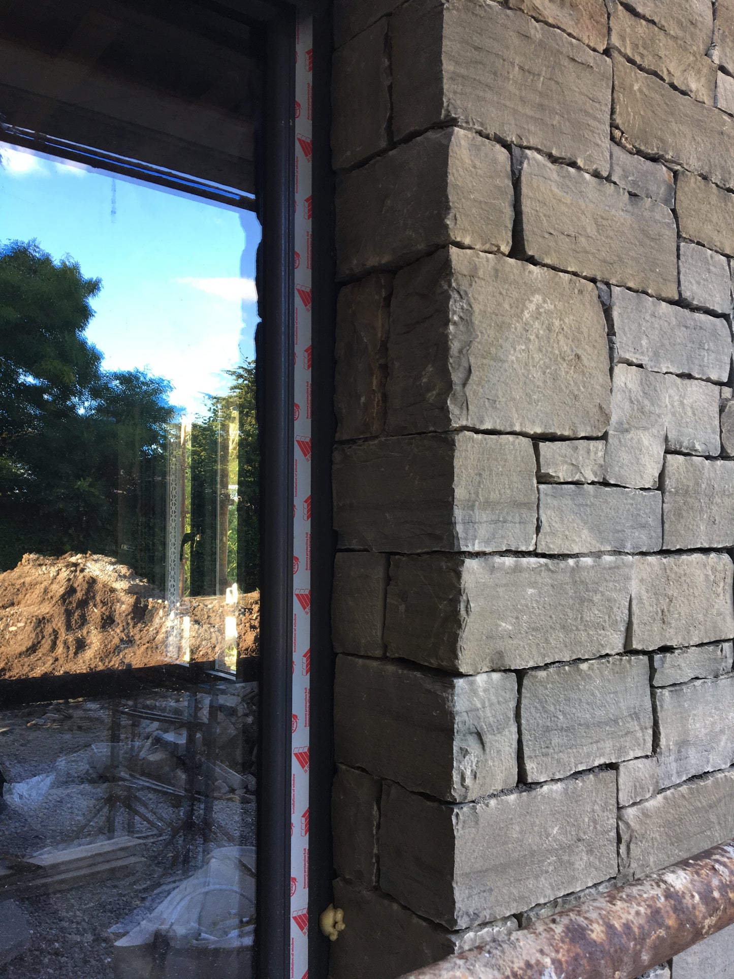 West Clare Limestone Building Stone Bulk Bag / Free Delivery in Ireland