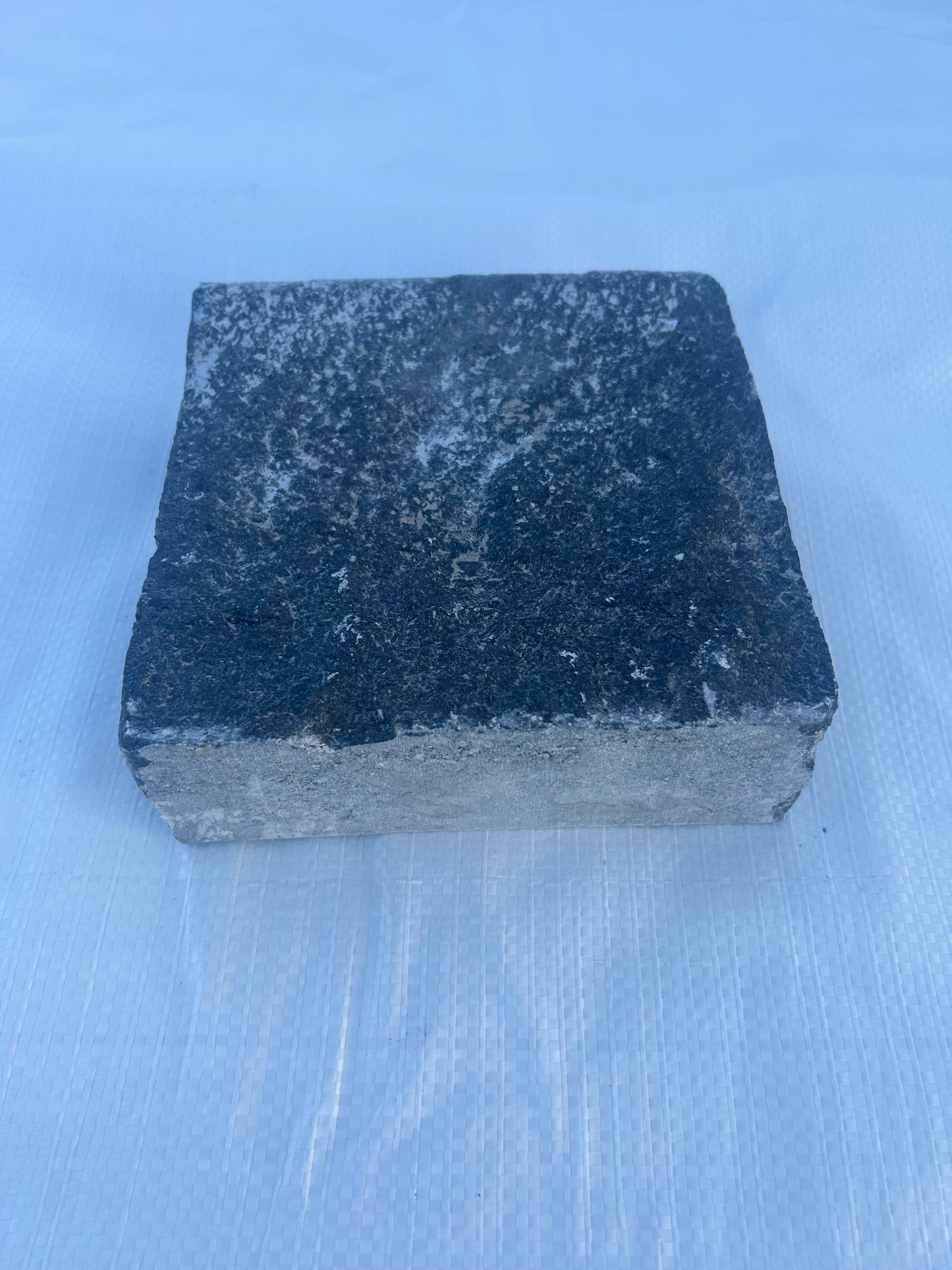 Kilkenny Blue Limestone ( non slip ) Cobblestone 6” x 6” / 5m2 on pallet / free delivery in Ireland