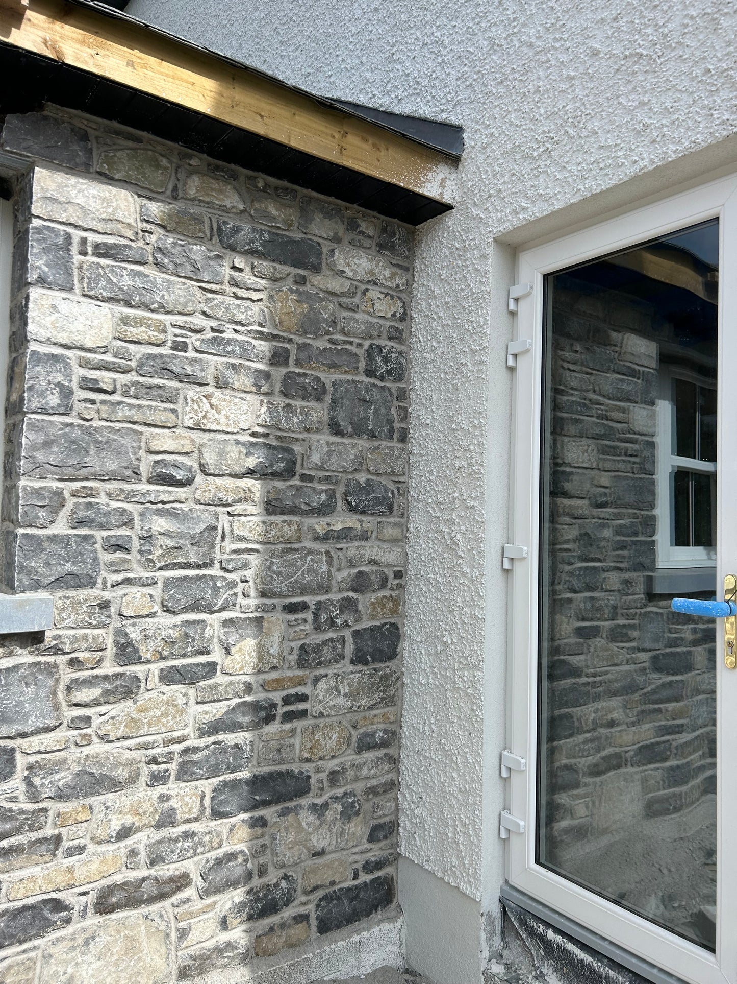 Old Salvage Galway Limestone Fieldstone Building Stone Bulk Bag