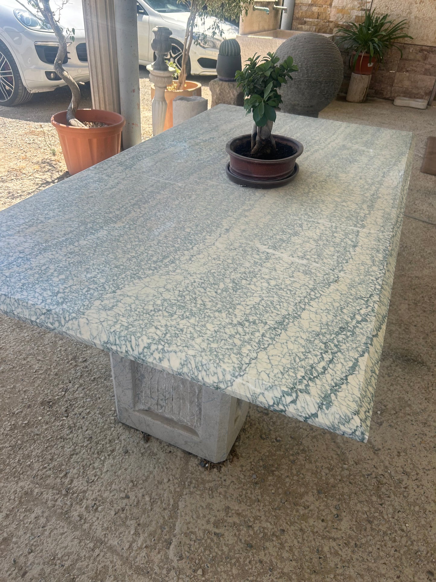 Marble Garden Table / Free Delivery in Ireland