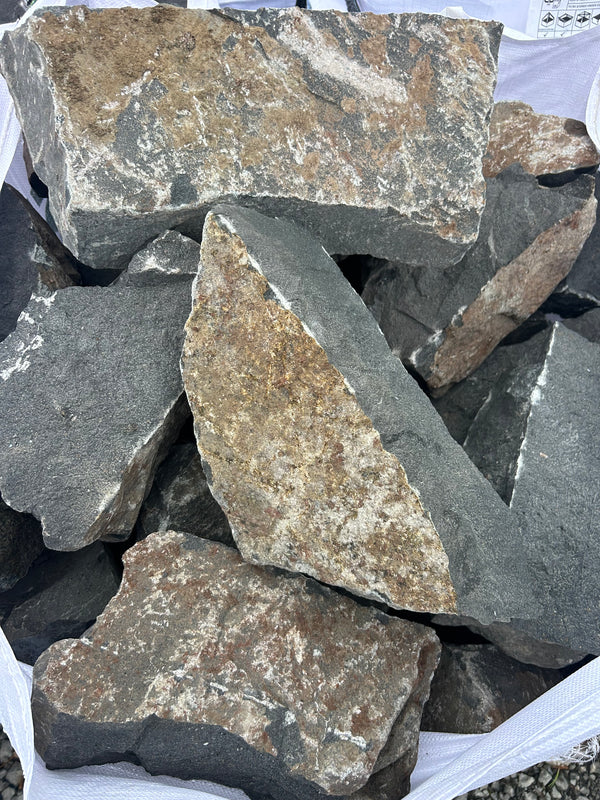 Saint James Gate Black Basalt Building Stone in Bulk Bag / Free Delive ...