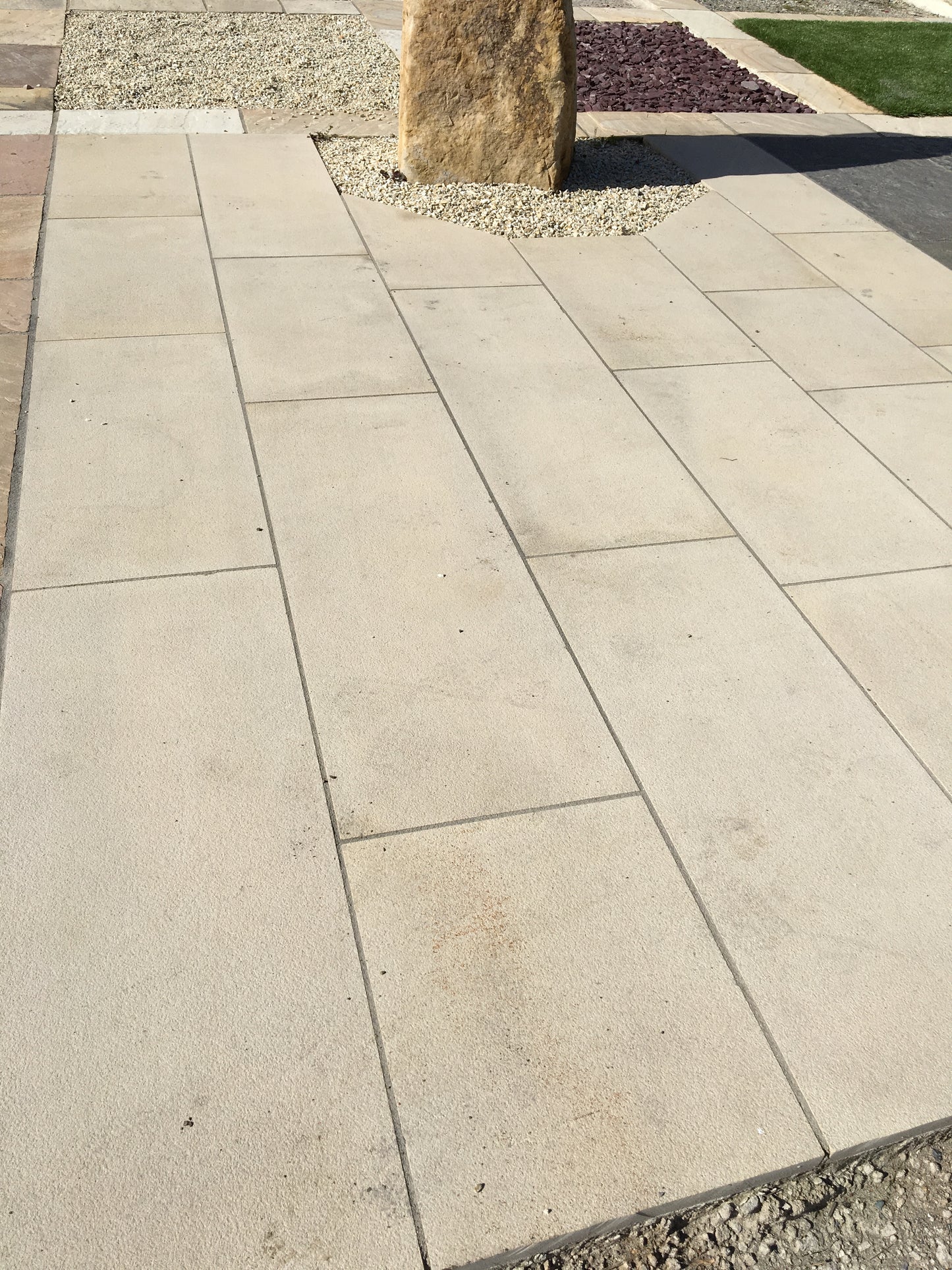 Rathdown Golden Oatmeal Granite Paving (BH) x 20m2 Crate / Free Delivery in Ireland