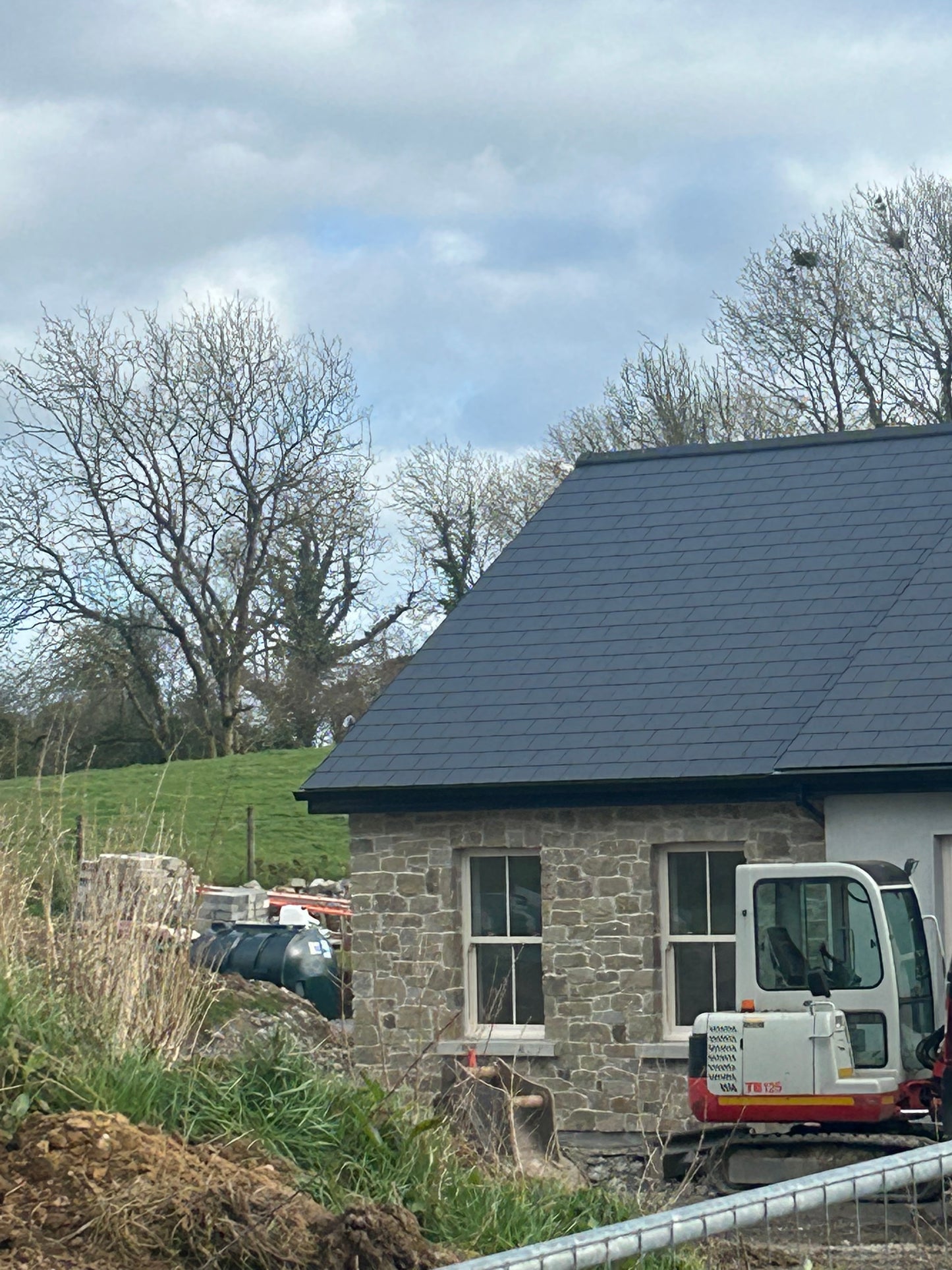Old Salvage Brown Postman Pat Fieldstone 30mm Natural Stone Cladding & Corners /10m2 or LM on pallet / Free Delivery in Ireland