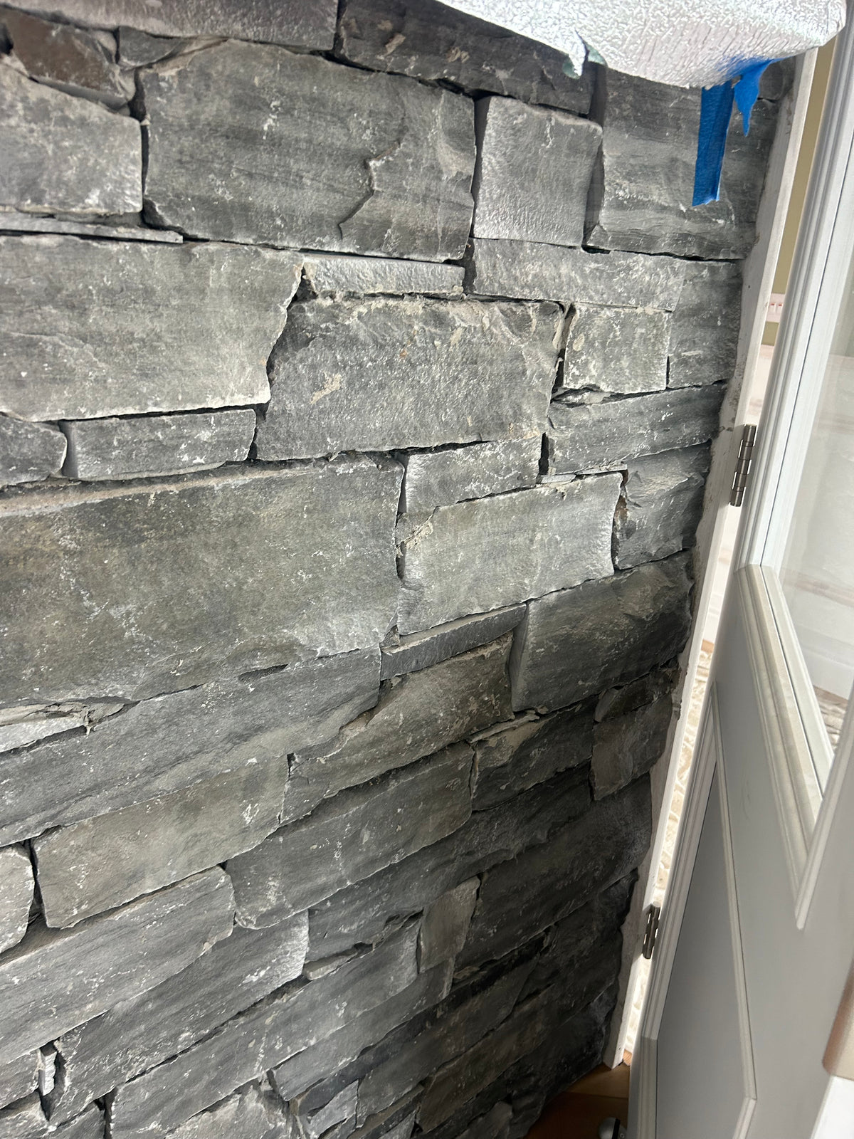 Liscannor Dark Grey Limestone Cladding 30mm & Corners/ 10 m2 or linear meters on pallet / Free Delivery in Ireland