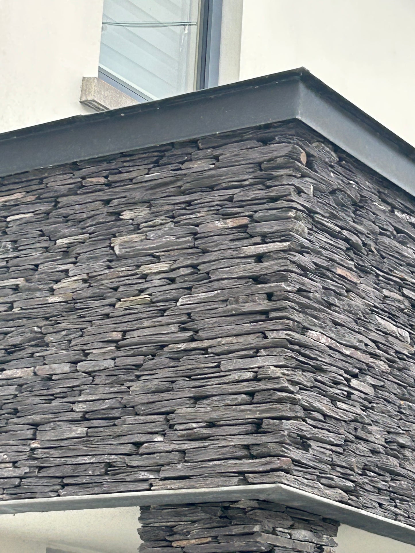 Kerry Black Pencil Natural Stone Slate in Bulk Bags / Free Delivery in Ireland