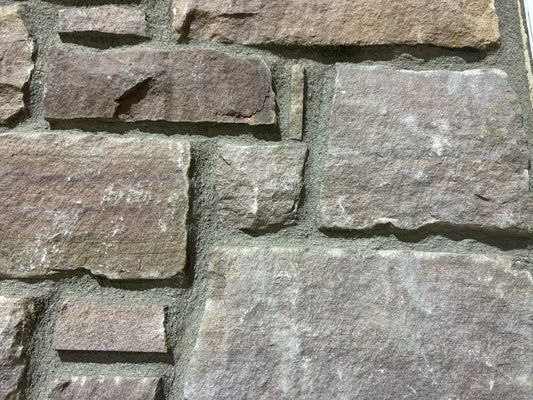 Achill Red Sandstone 30mm Thinstone Cladding and Corners / 10m2 or linear meters on pallet / Free Delivery in Ireland