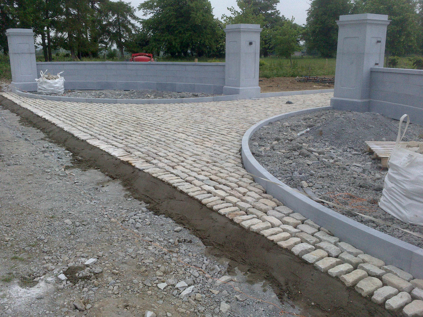 Old Salvage York Brown Cobblestone 3.5m2 + Bulk Bag
