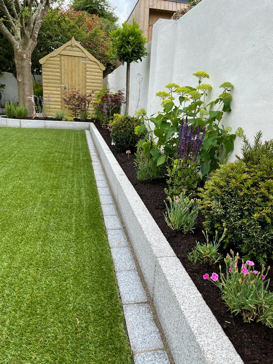 Merrion Silver / Grey Granite Driveway Kerbs / 200mm (H) x 80mm (W) x 1000mm (L) x 10 Lm per pallet / Free Delivery in Ireland