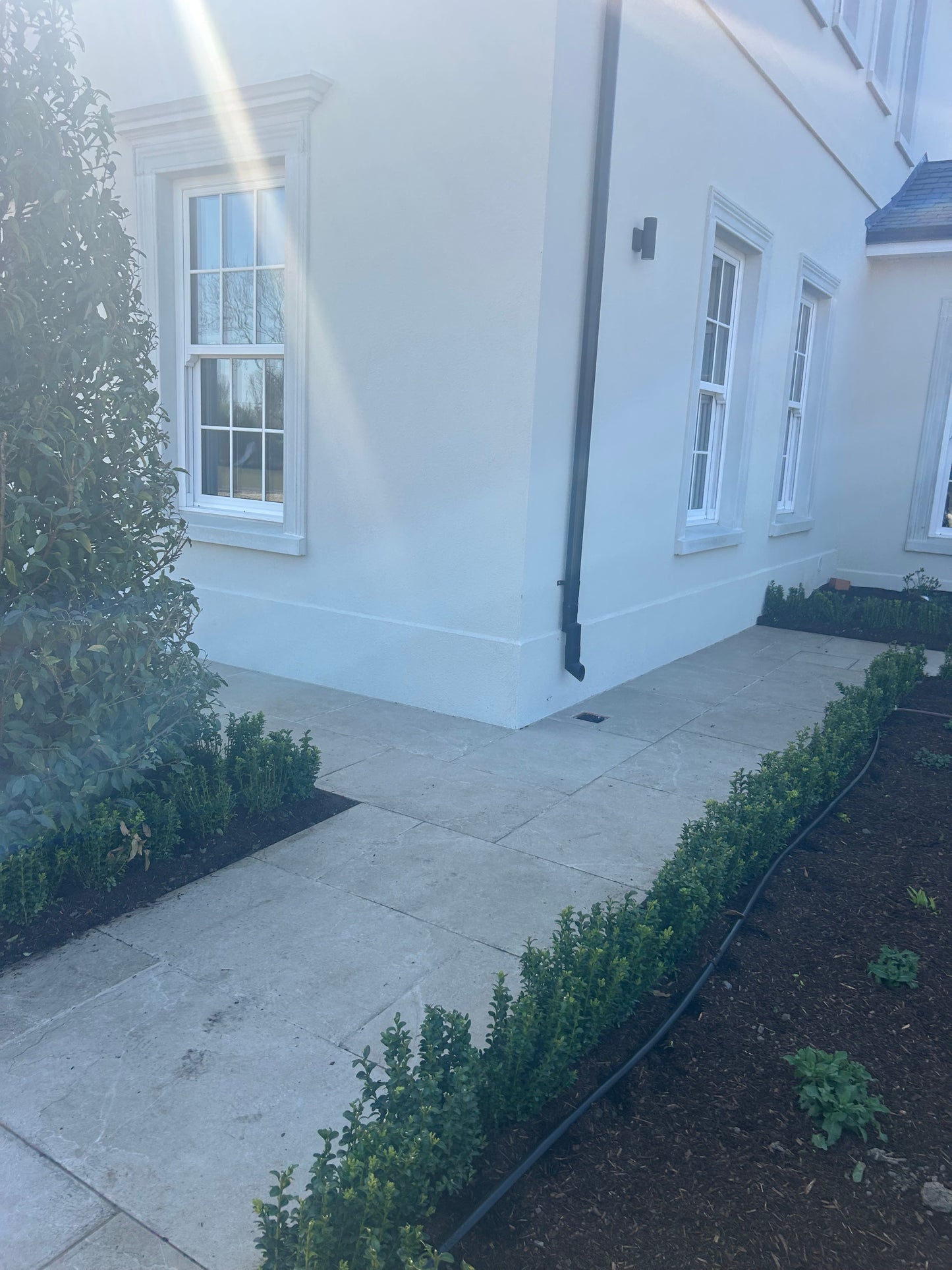 Monaco Cream Limestone Flagstones 3’ x 2’ x 100m2 Patio Autumn Deal / Free Delivery in Ireland