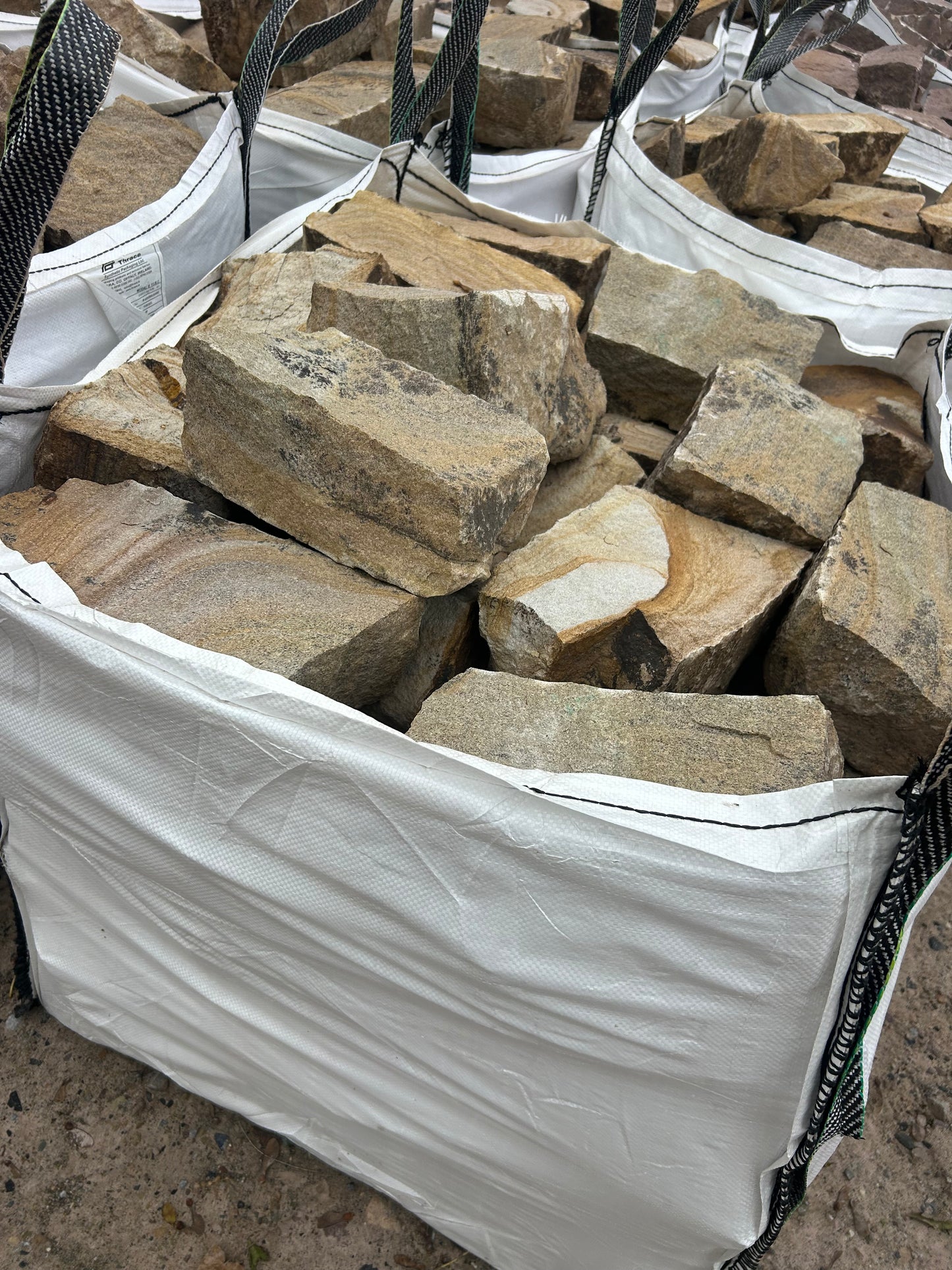 Leitrim Arigna Gold Building Stone in Bulk Bags / Free Delivery in Ireland