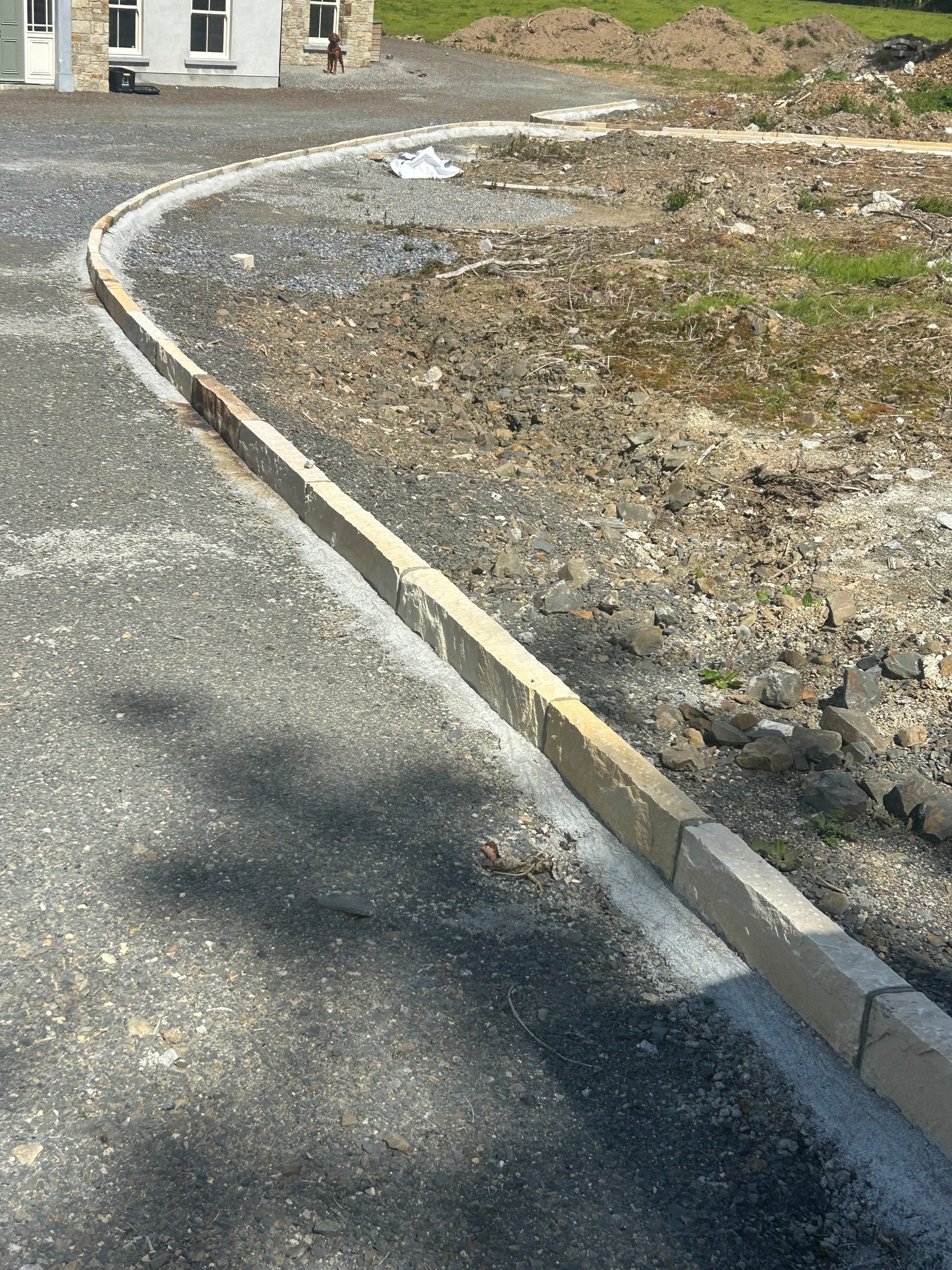 Tipperary Cream Sandstone Driveway Kerbs 150mm H x 80mm T x 1000mm L x 140 linear meter Summer Deal / Free Delivery in Ireland