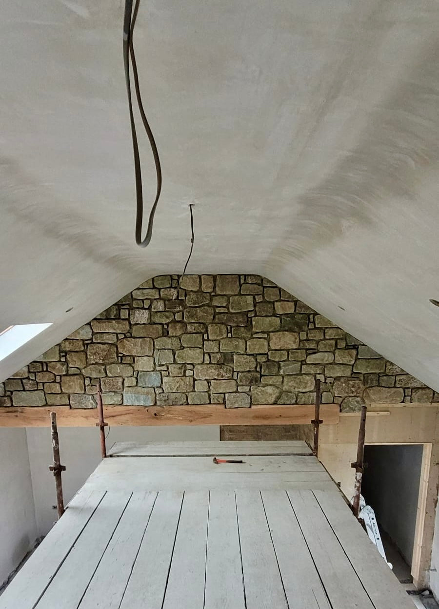 Old Salvage Brown Postman Pat Fieldstone 30mm Cladding & Corners /5m2 or Linear Meters on pallet / Free Delivery in Ireland