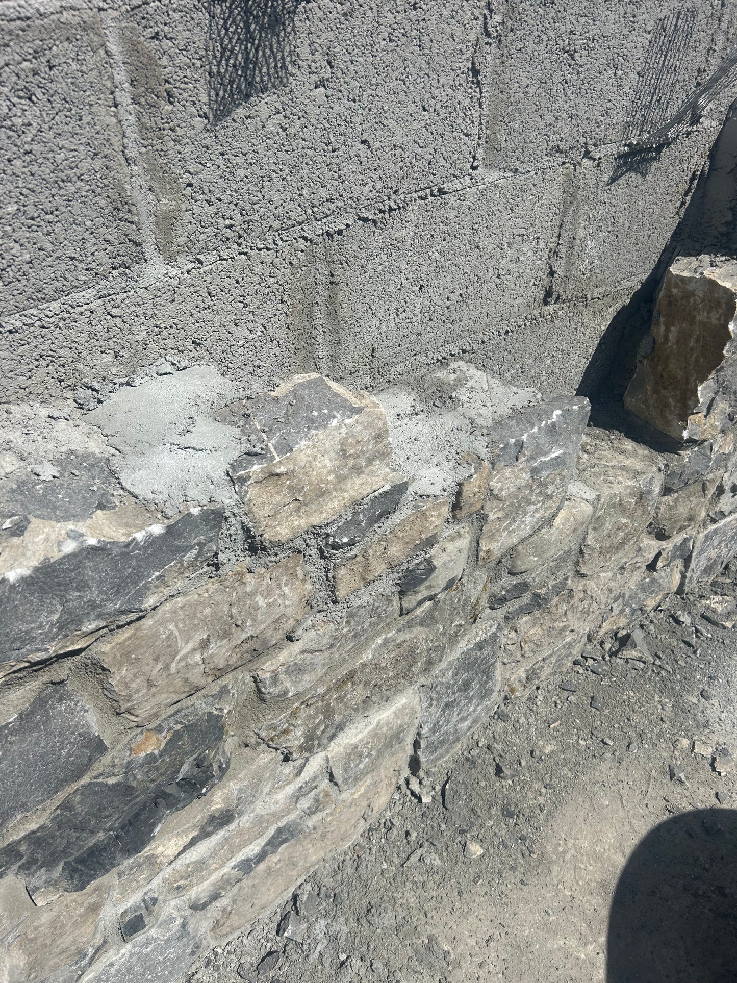 Old Salvage Reclaimed Galway Limestone Building Stone x 30 bulk bag / full artic load deal / free delivery Ireland 35% off !!!