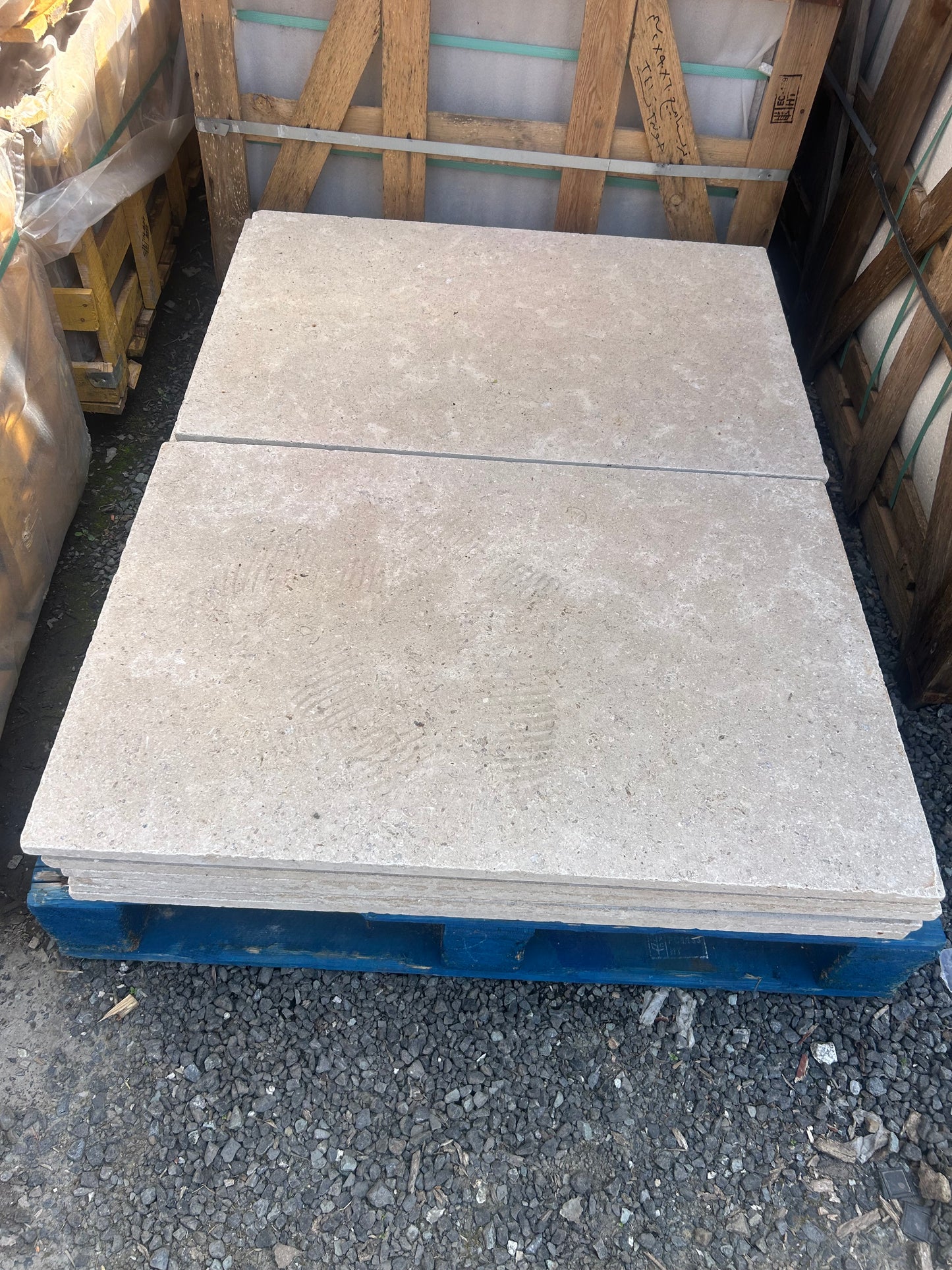 Romano Biege Interior Limestone Flagstones ( Roman Pattern ) 20m2 crate mixed sizes, free delivery Ireland