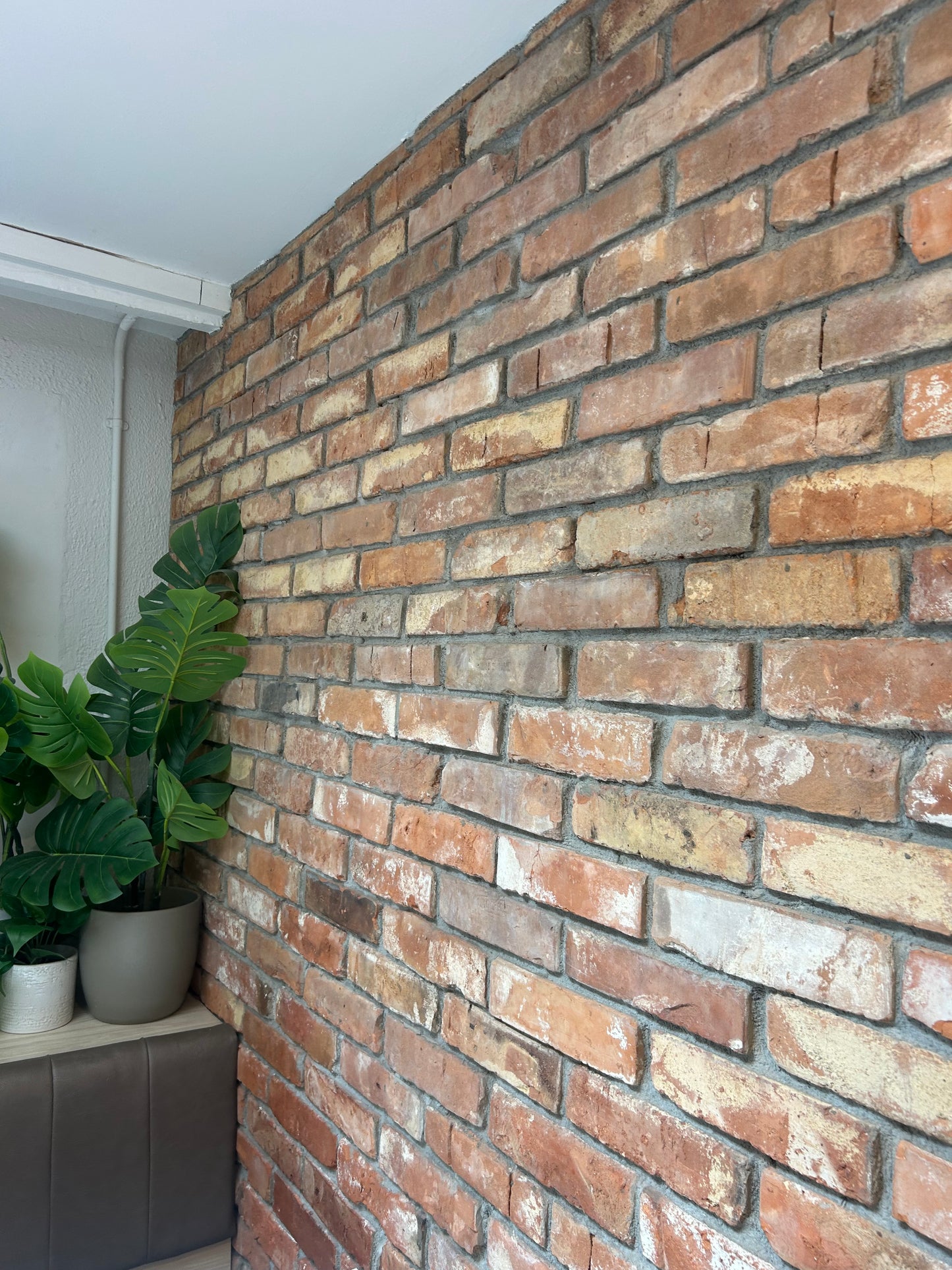 Old Salvage Reclaimed Belfast Red Brick 30mm Cladding & Corners 5m2 or Linear Mon pallet/ Free Delivery in Ireland